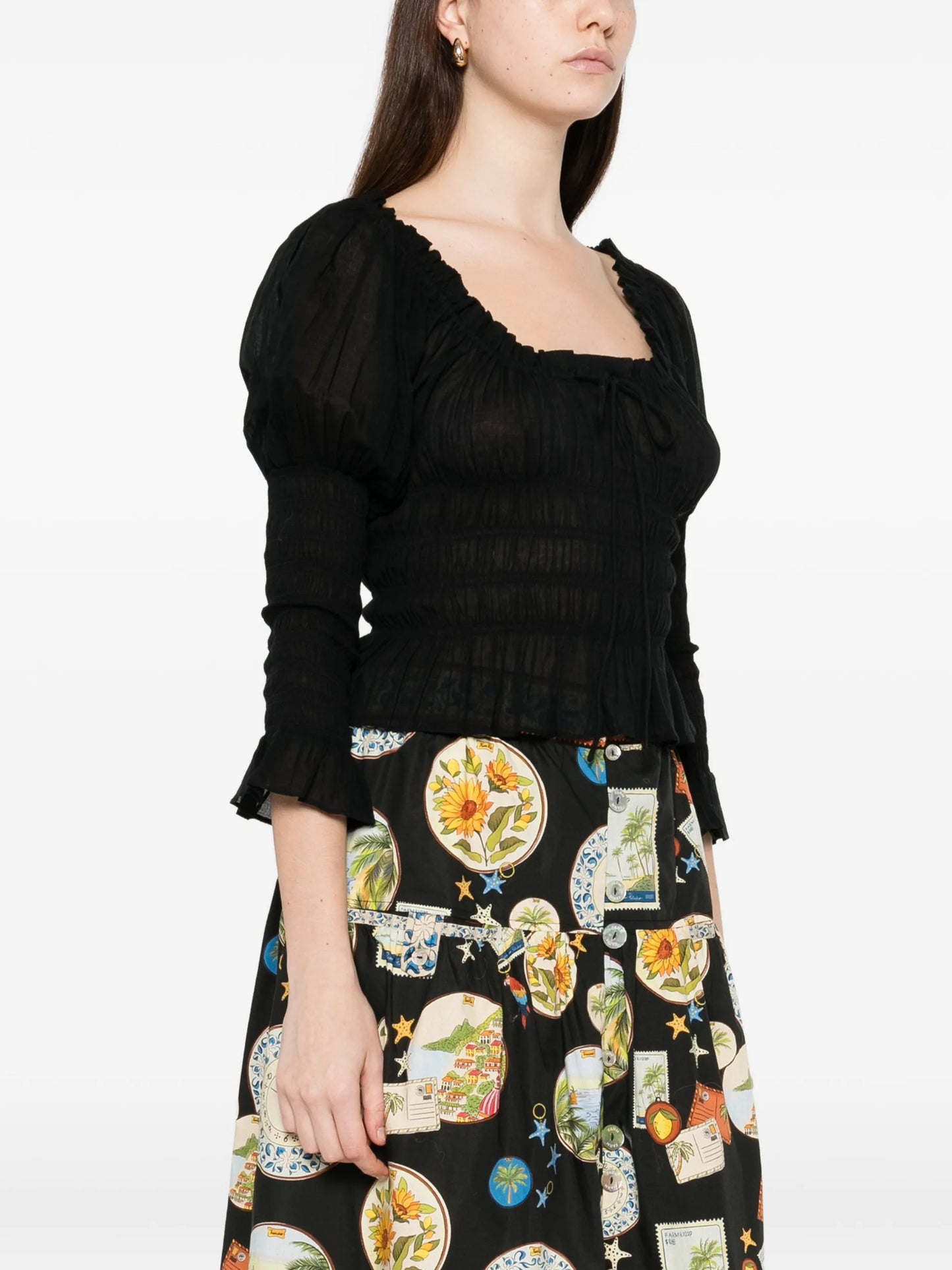 scoop neck long sleeve top