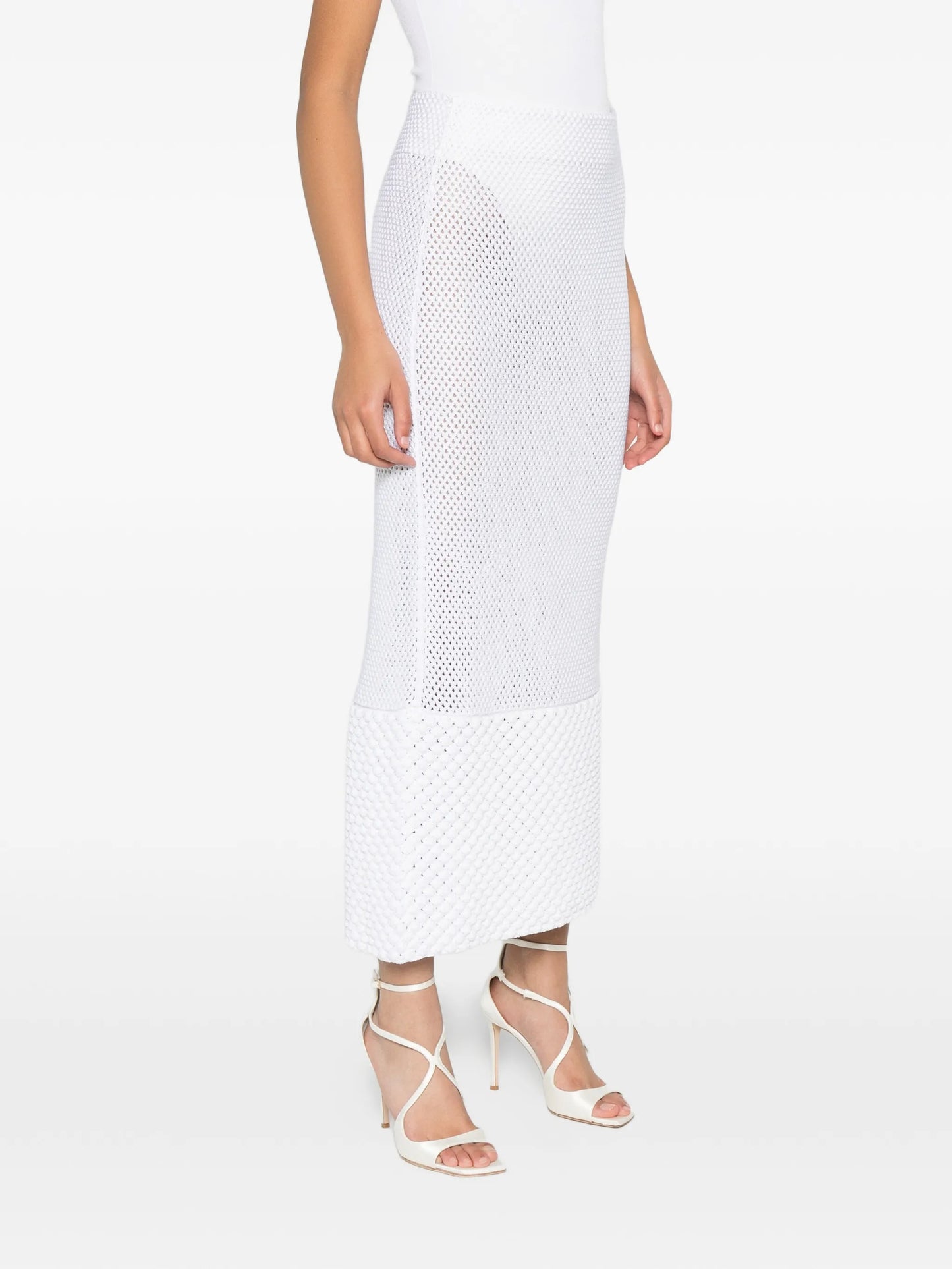 net stitch pearl trim skirt