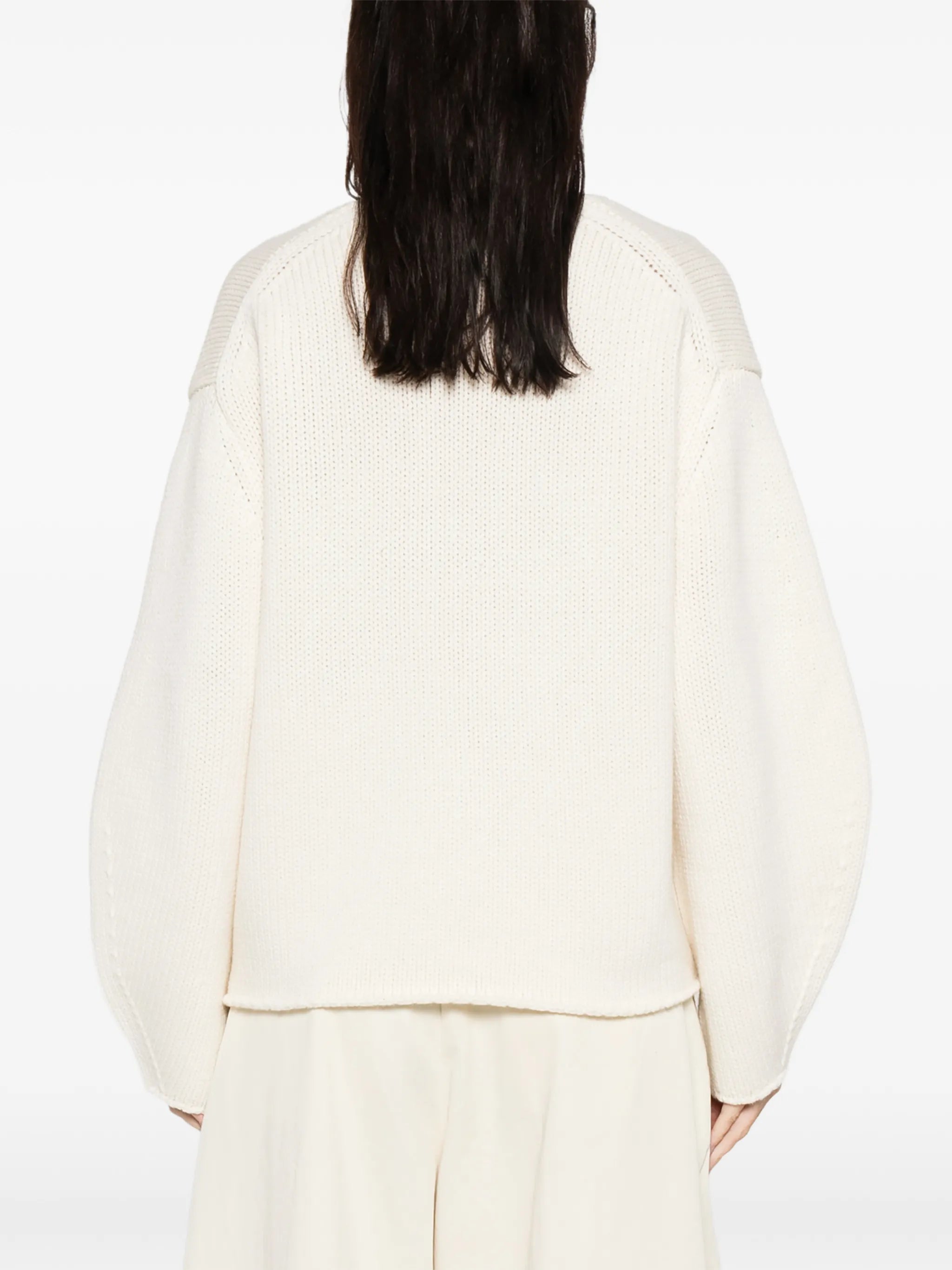 PUFF SLEEVE V-NECK KNIT
