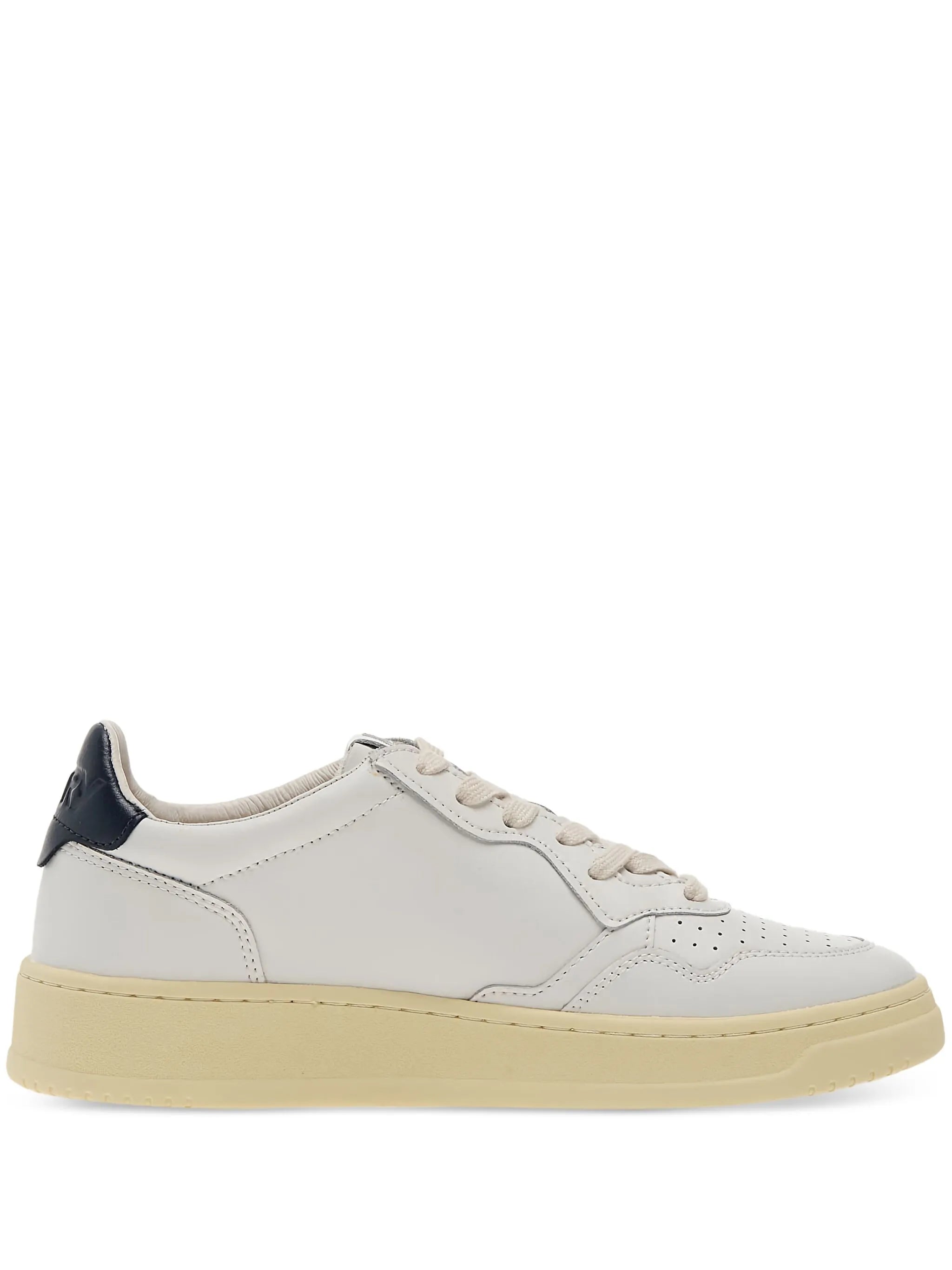 medalist low leather sneakers