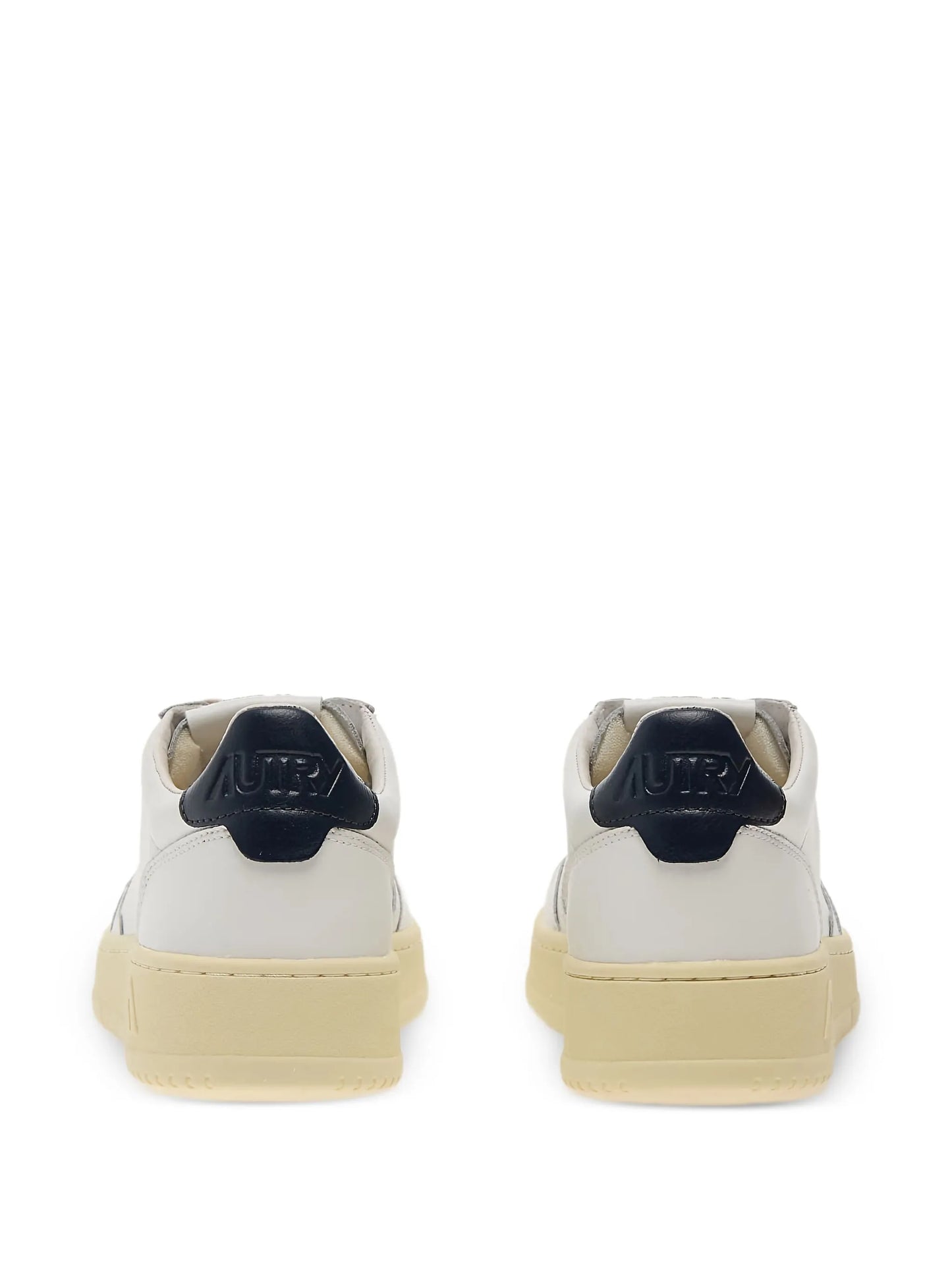 medalist low leather sneakers