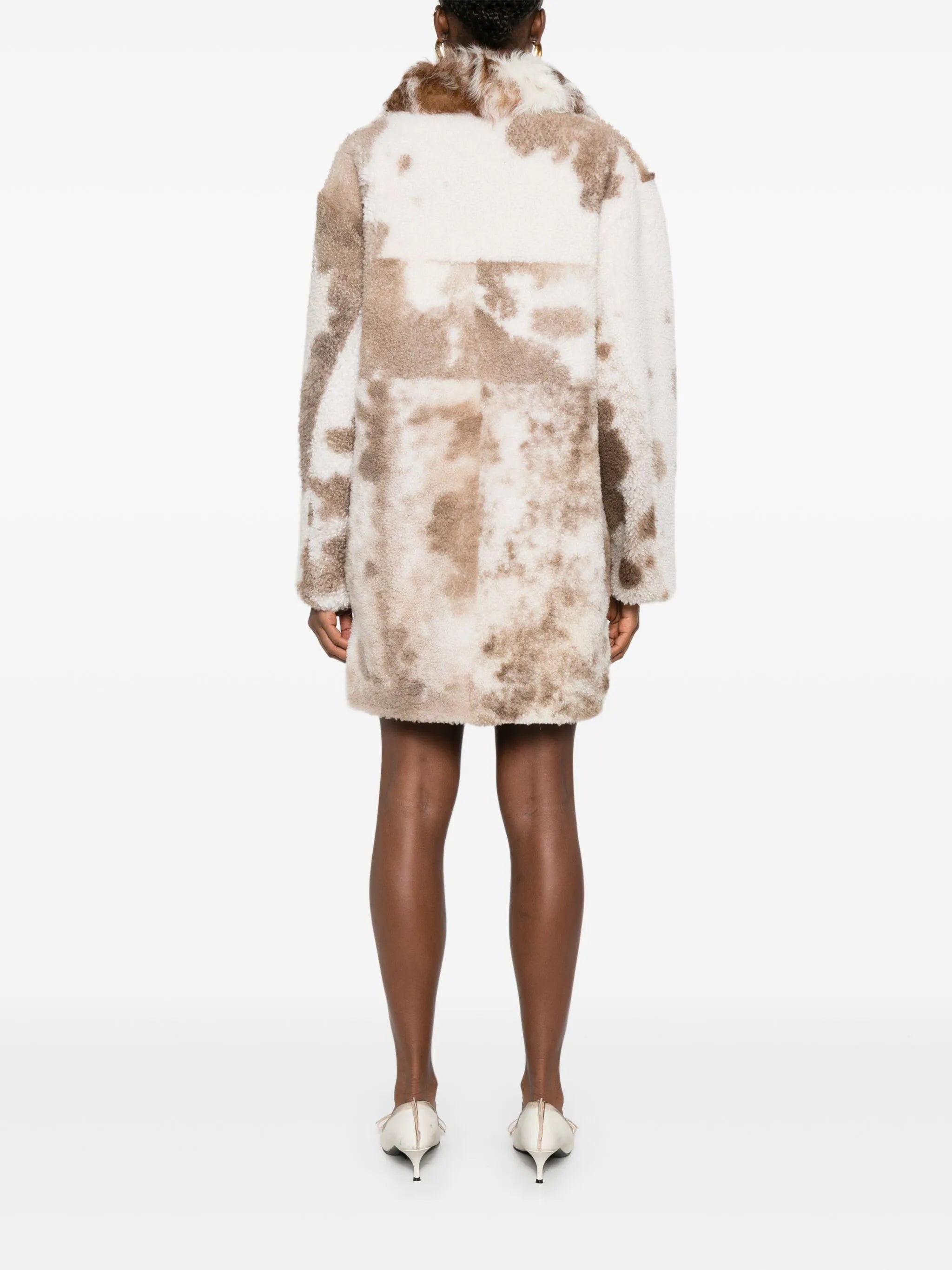 sheepskin flap-pockets coat