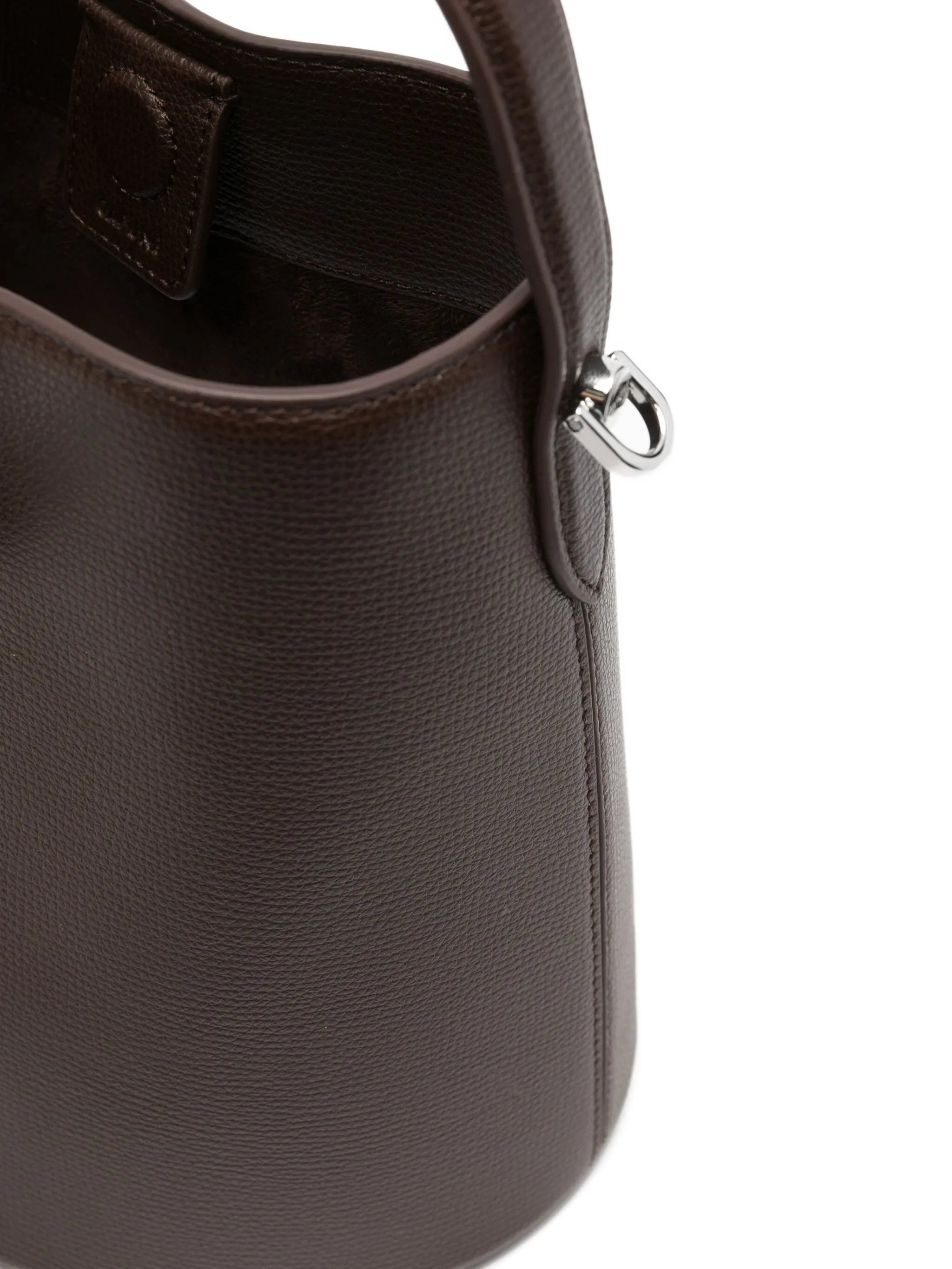 Egg bucket bag