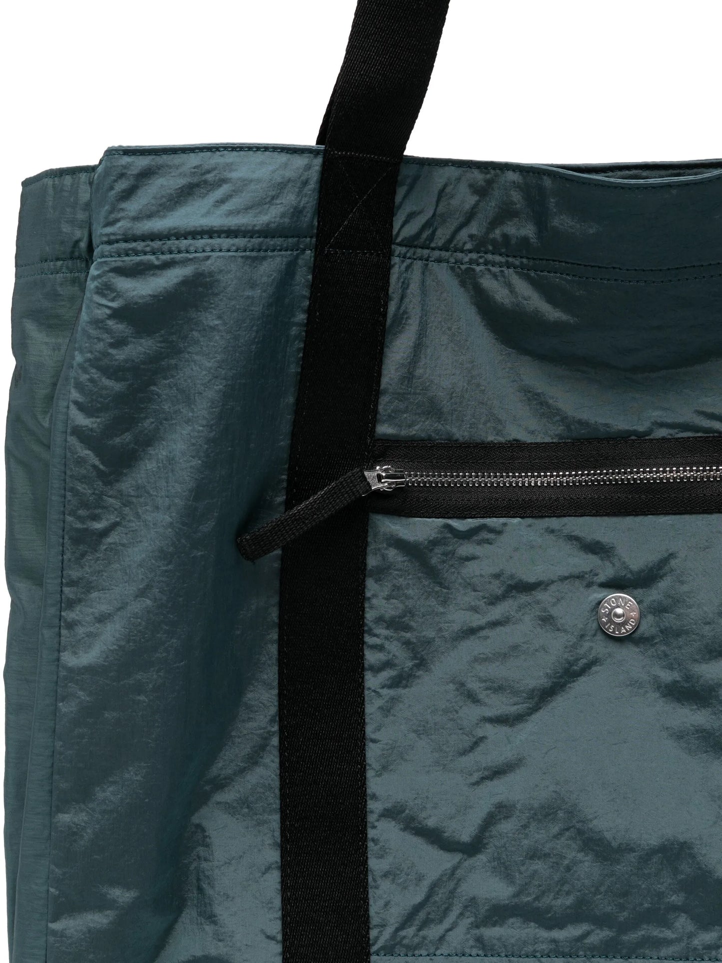zip-pocket tote bag
