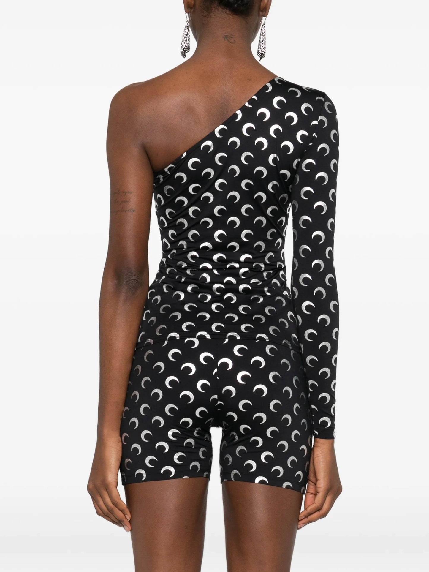 moon-printed asymmetric top