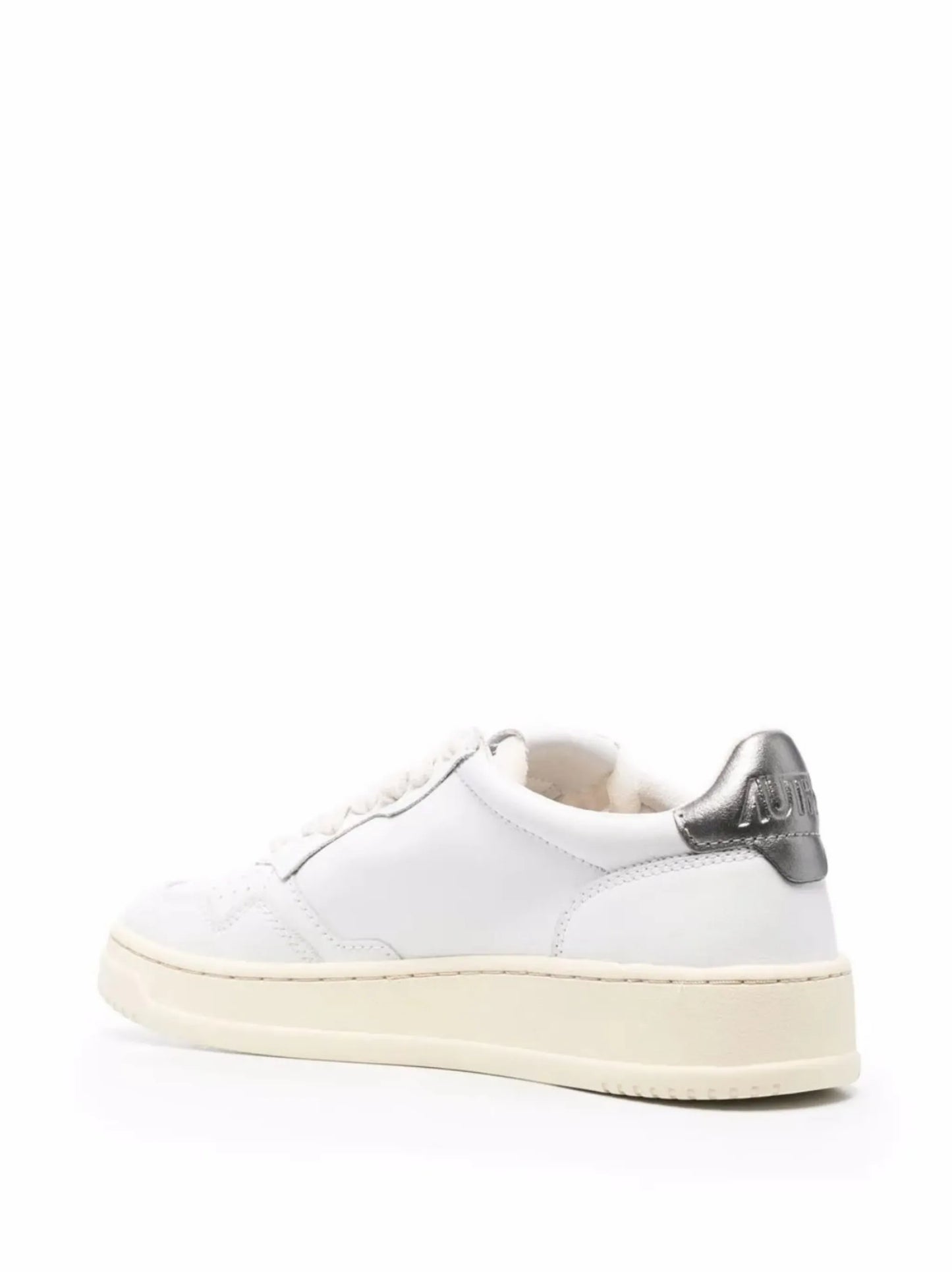 Medalist Low perforated sneakers