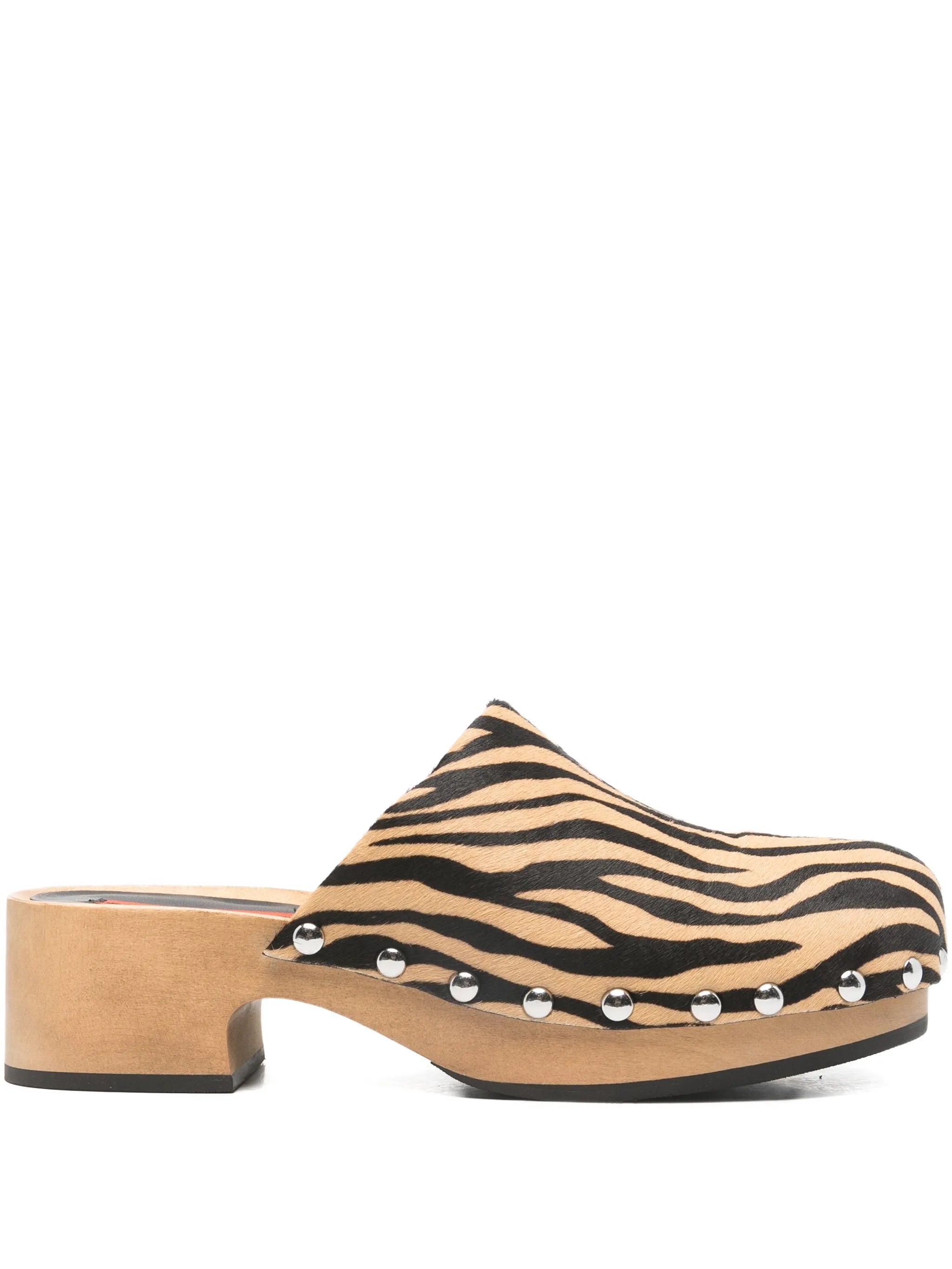 Rio zebra-pattern clogs