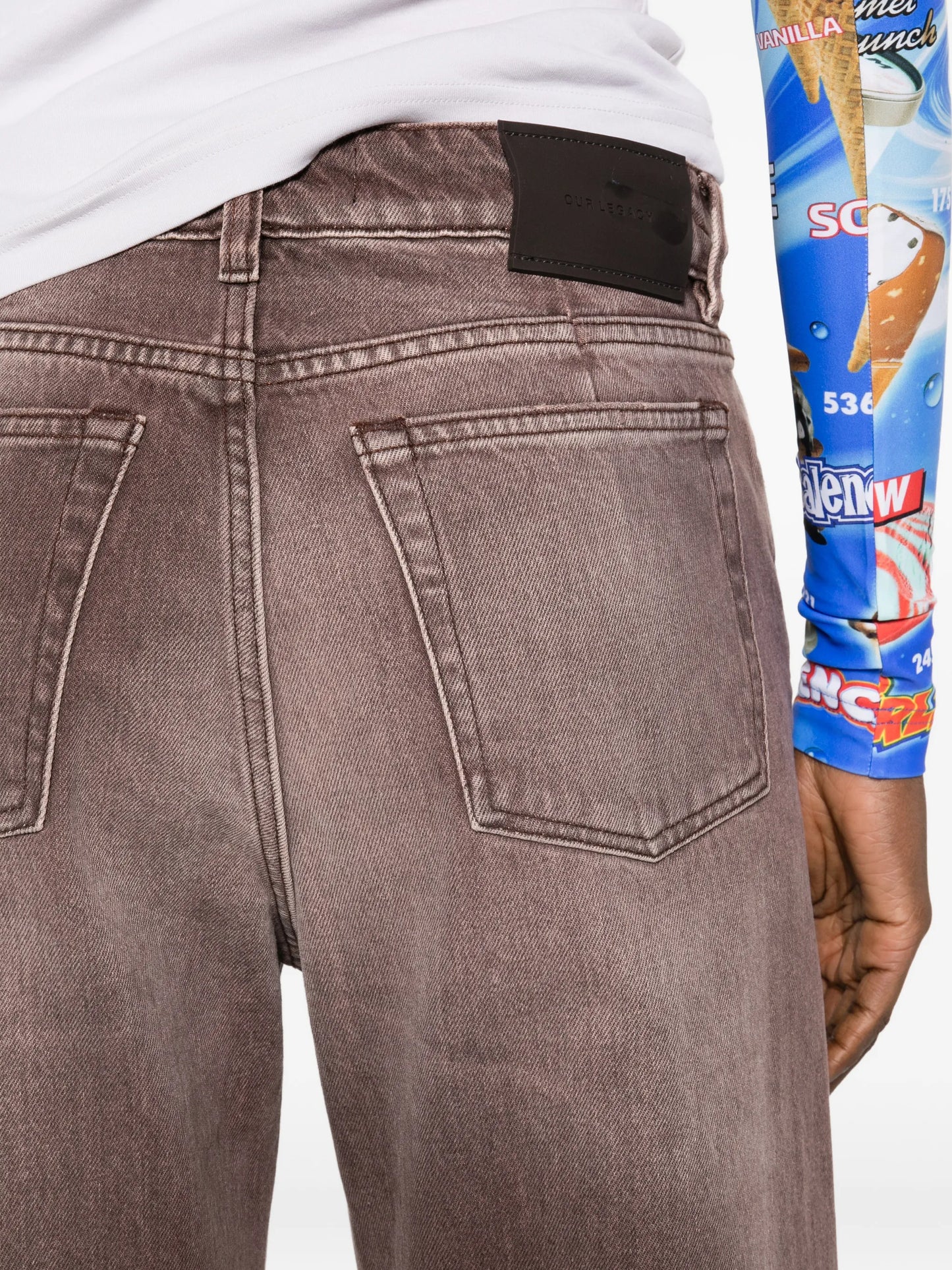 straight-leg treble cut jeans