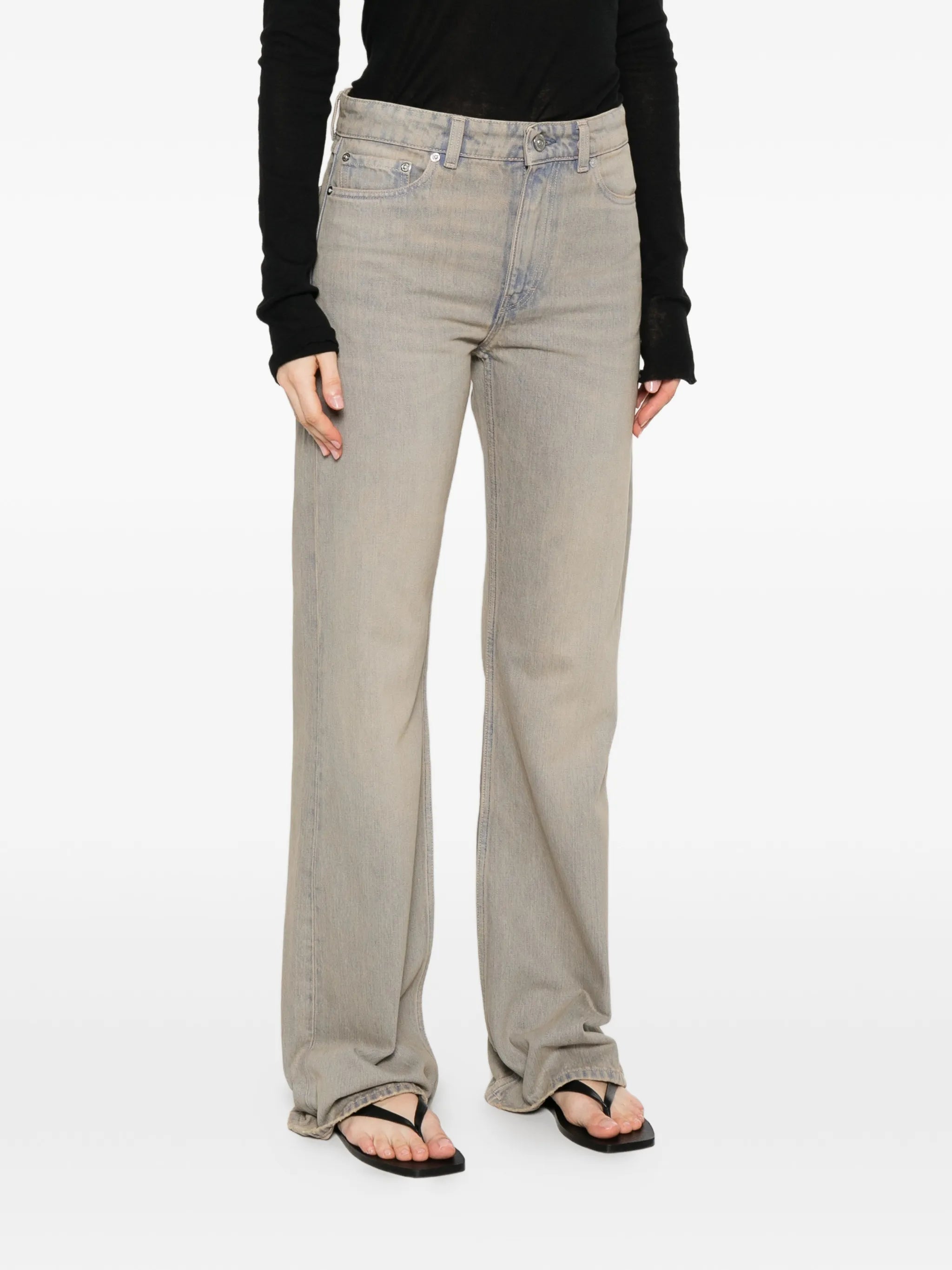 boot cut jeans