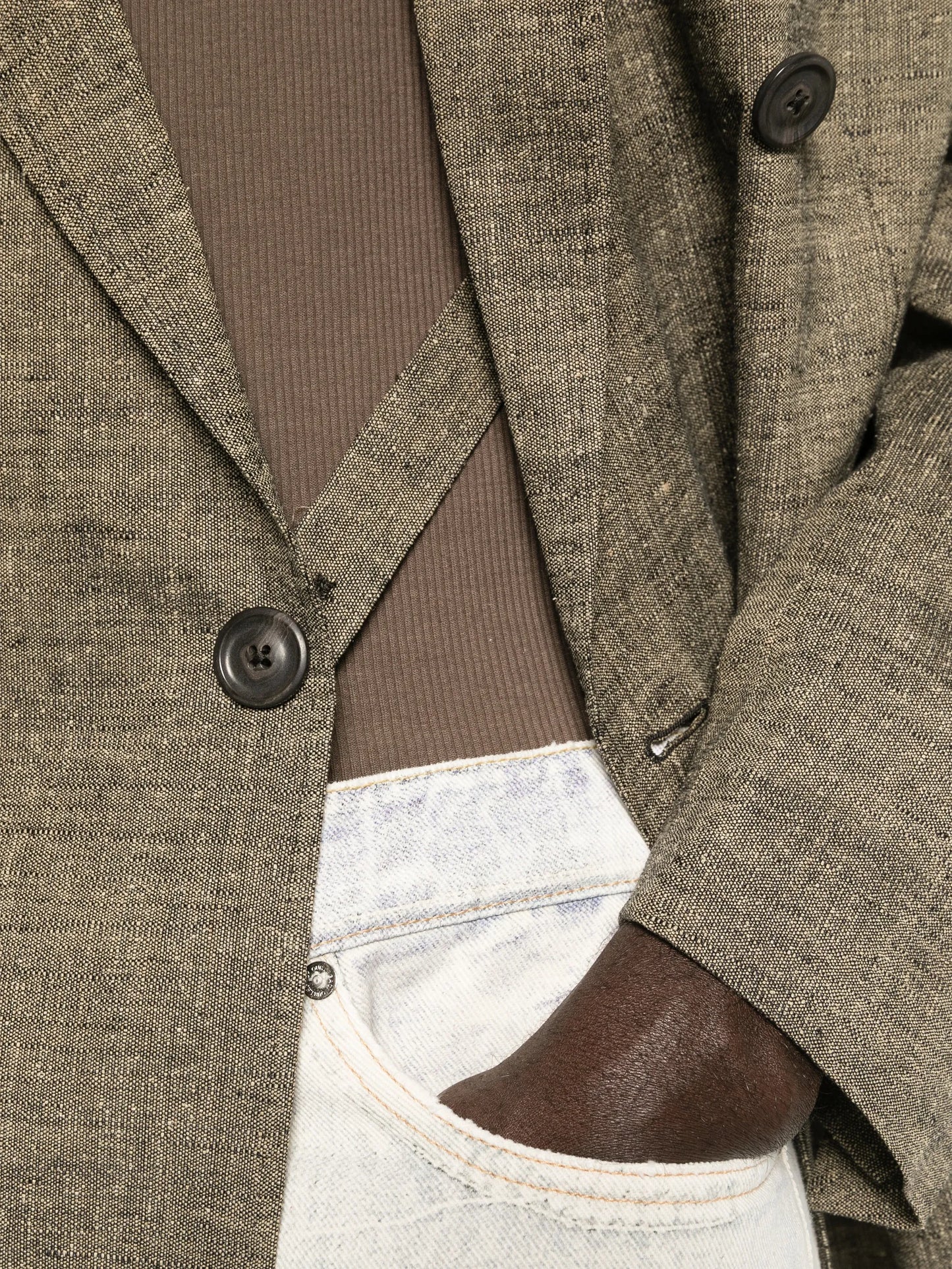 Halt double-breasted blazer