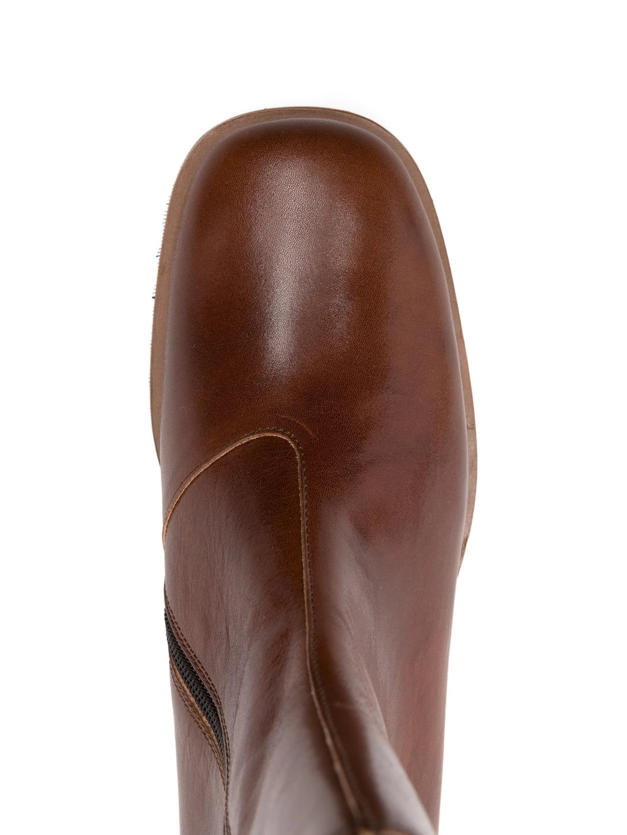 Camion leather ankle boots