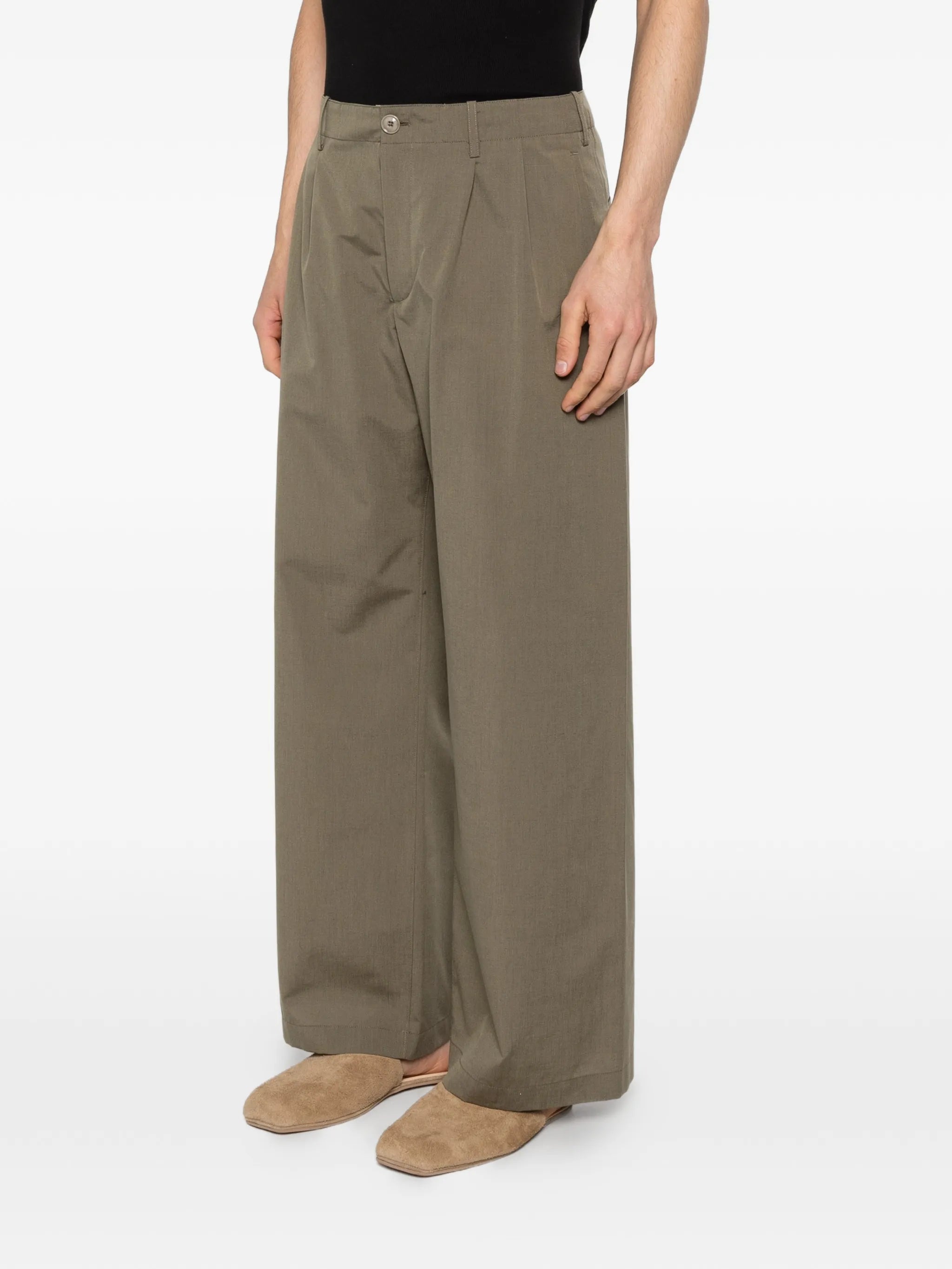 Bridge belt-loops trousers