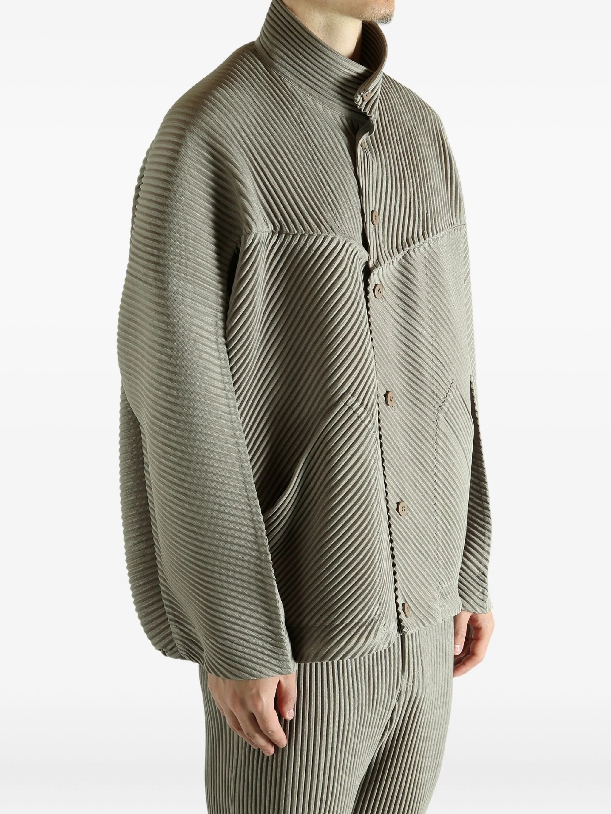 pleated shirt jacket
