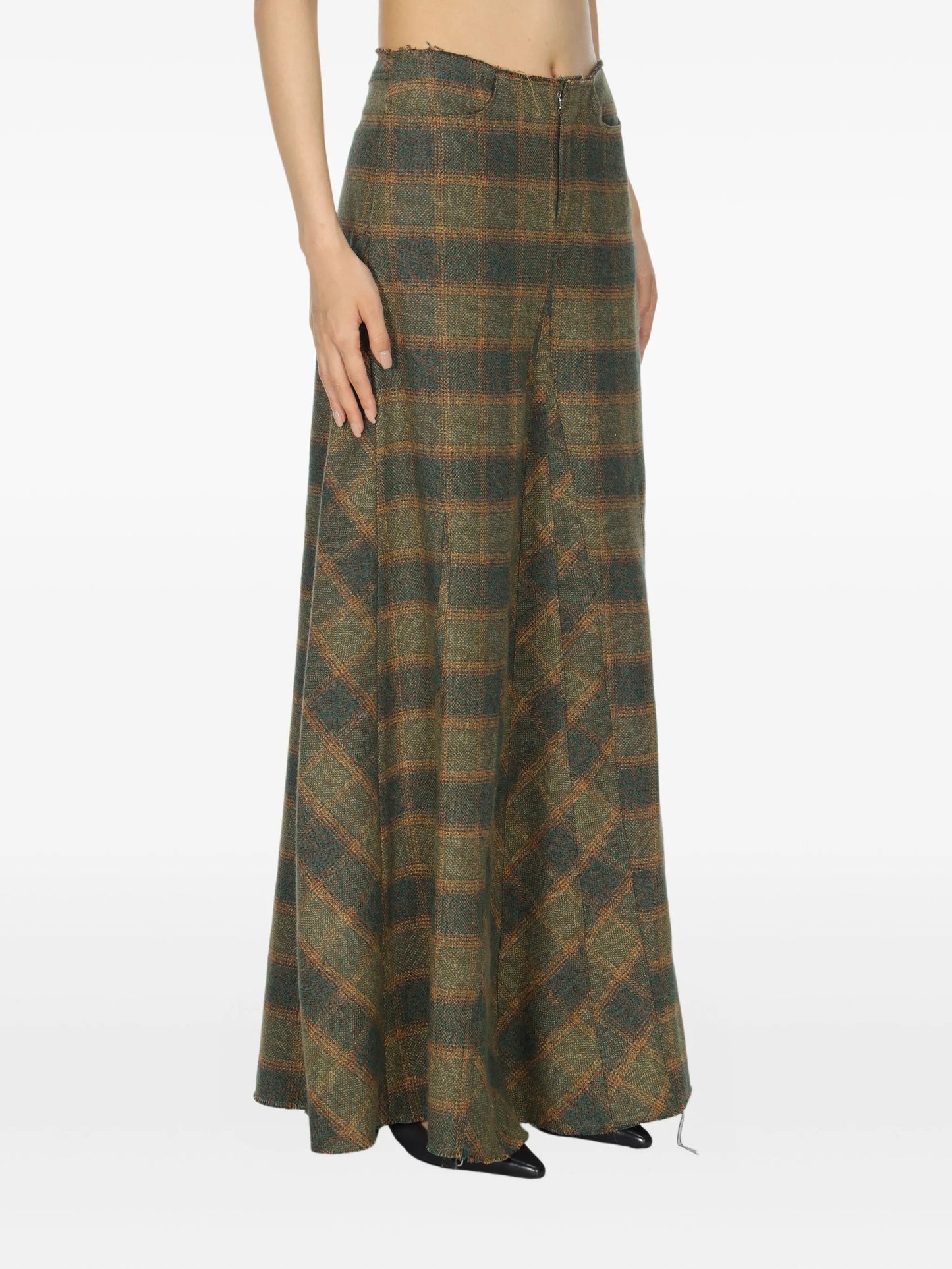 check-pattern pleated skirt