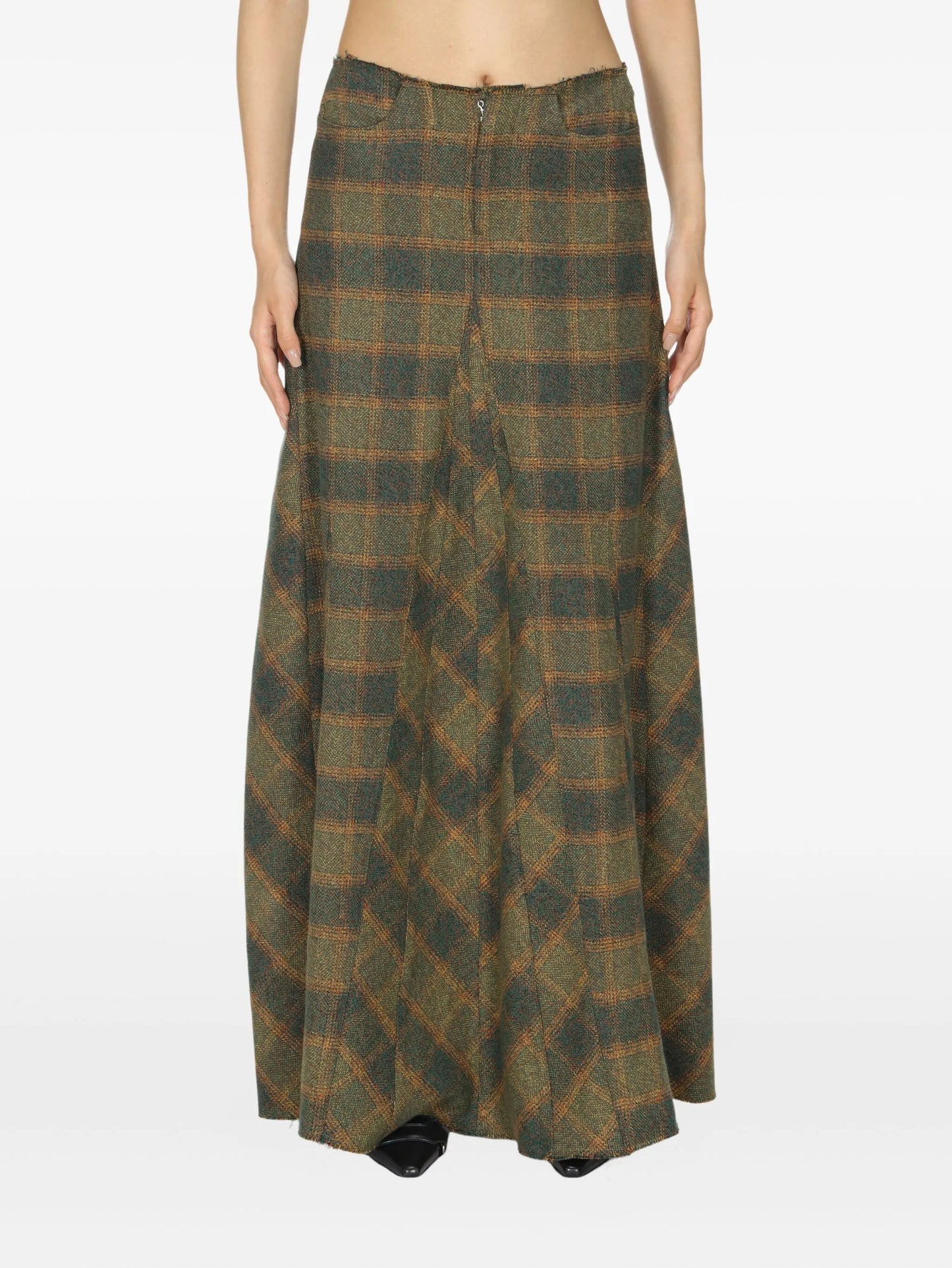 check-pattern pleated skirt