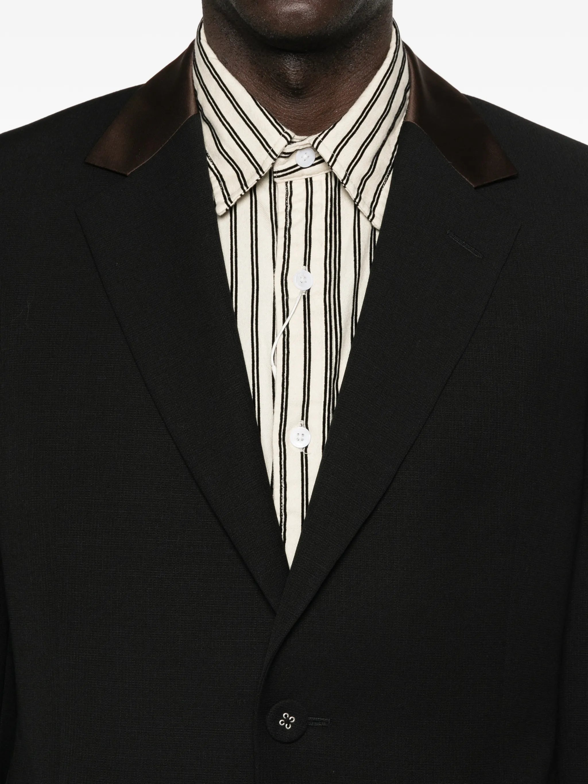 single-breasted blazer