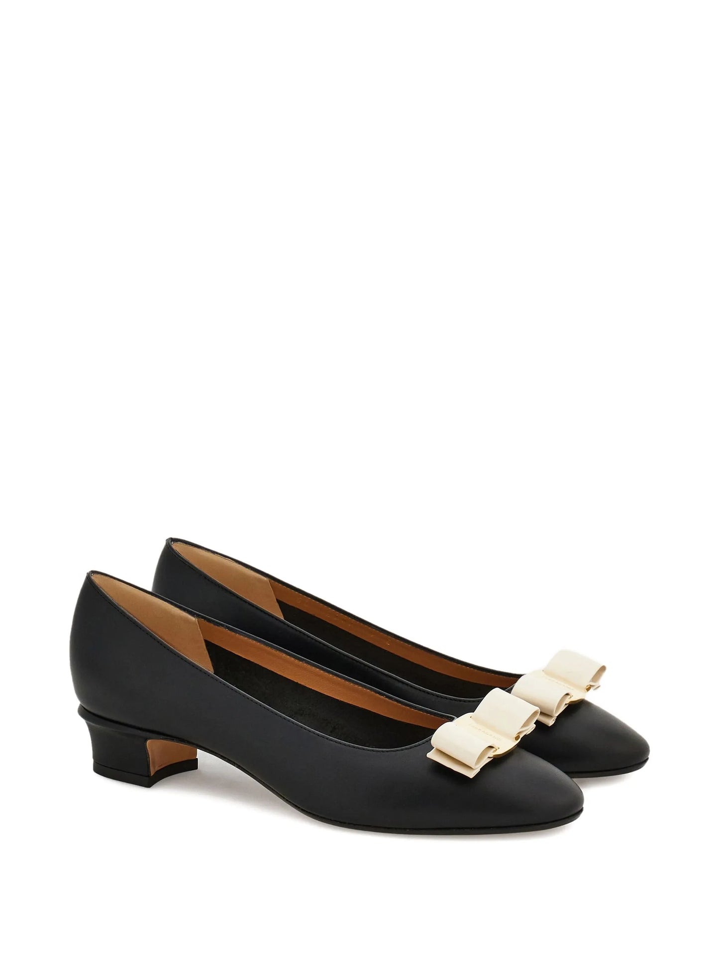 Vara bow-detail block-heel pumps
