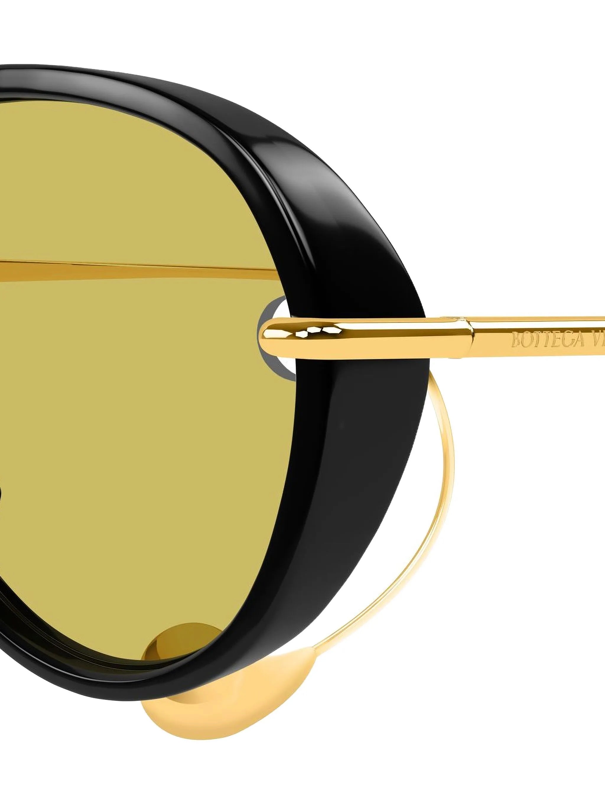 round-frame sunglasses
