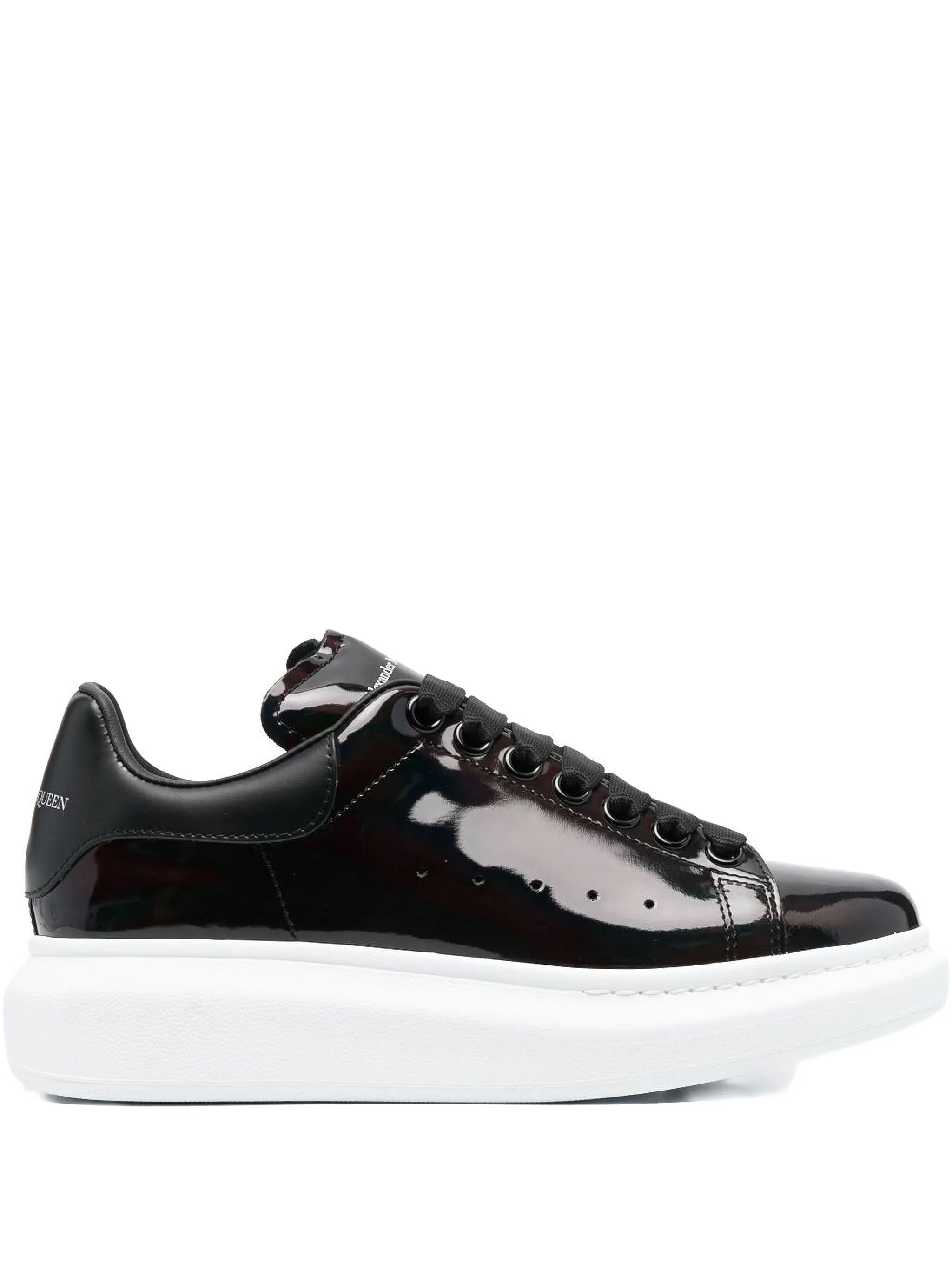 Oversized sneakers