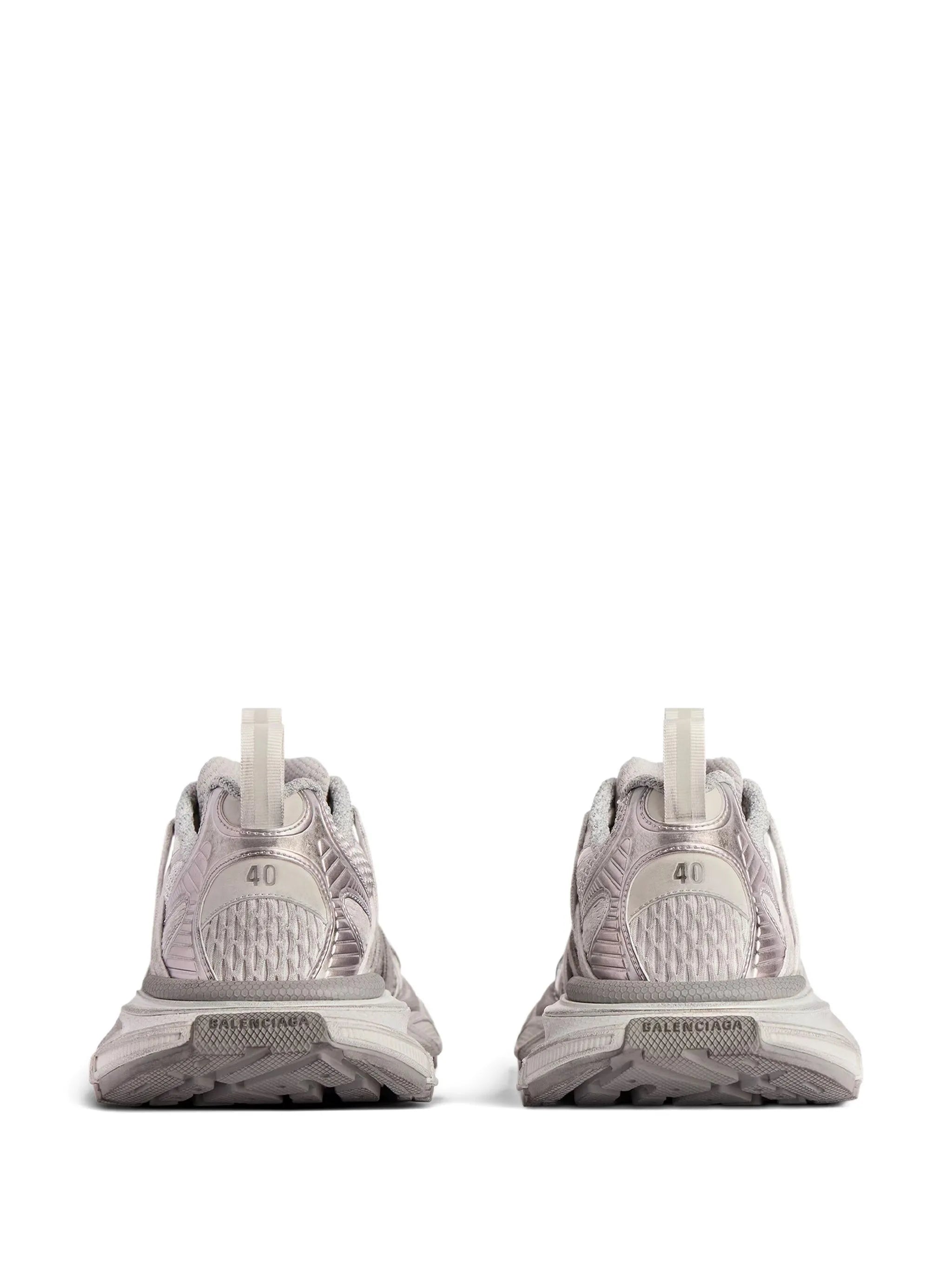3XL sneakers