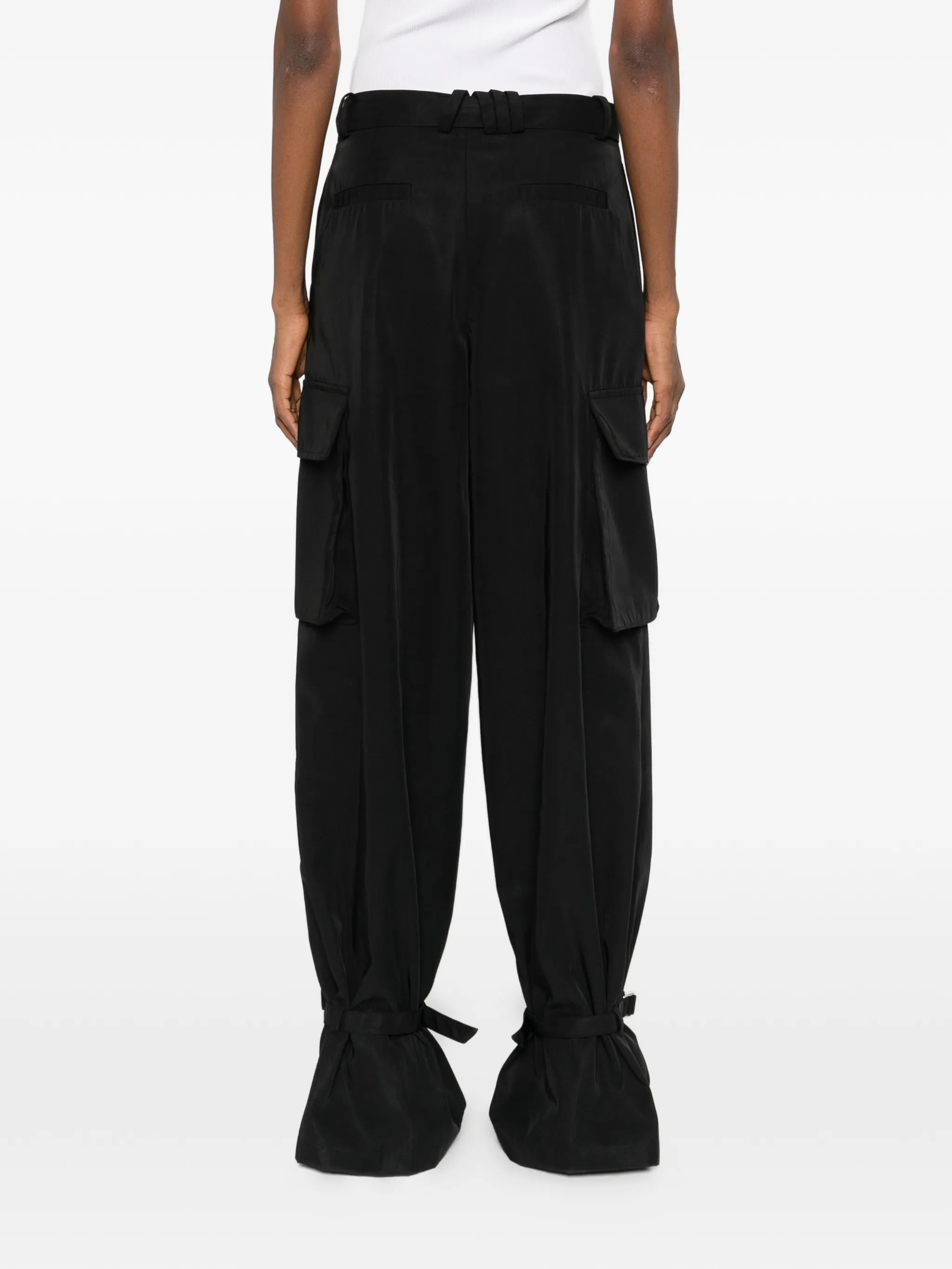 buckle belt cargo trousers