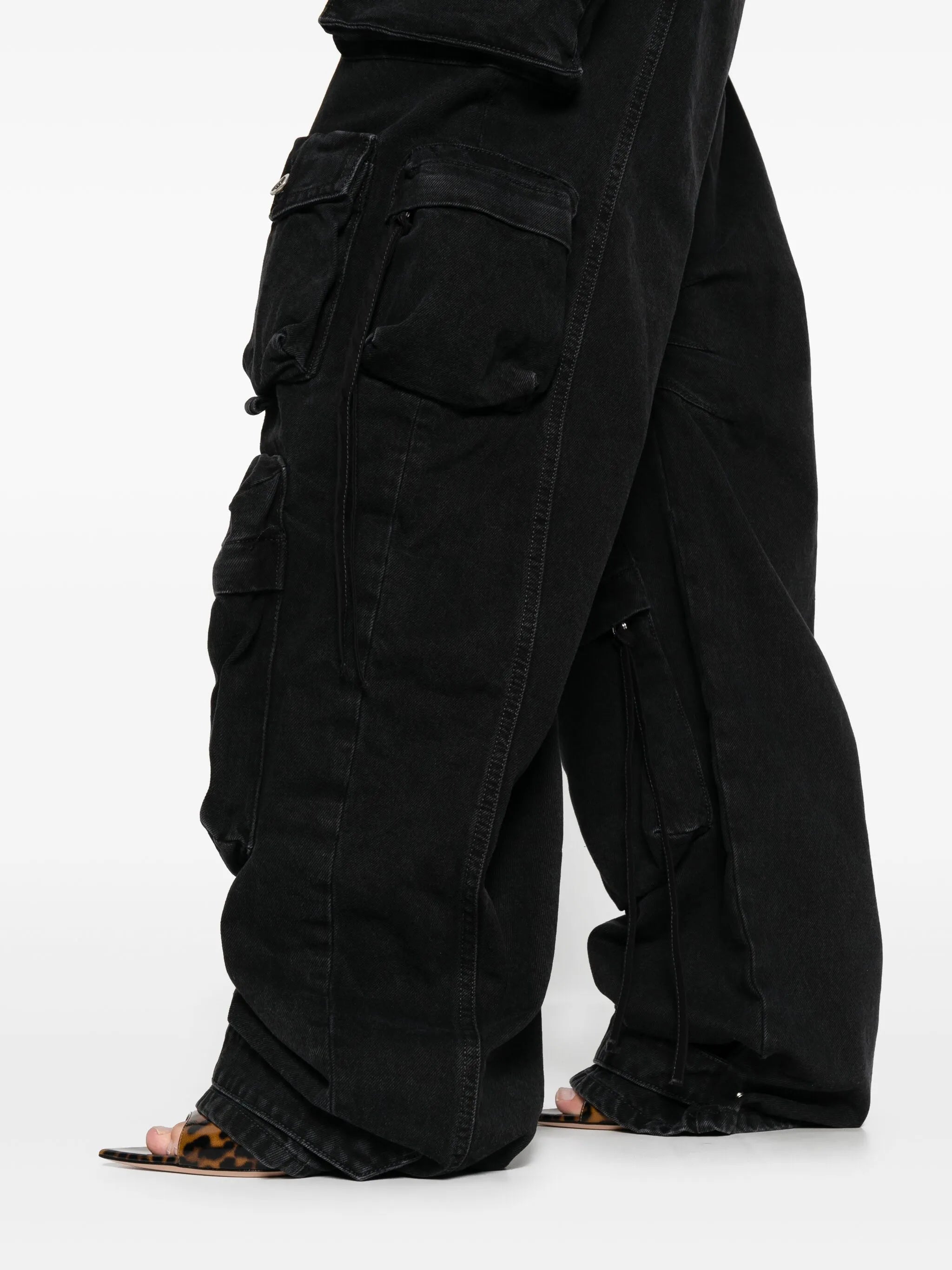 cargo-pockets jeans