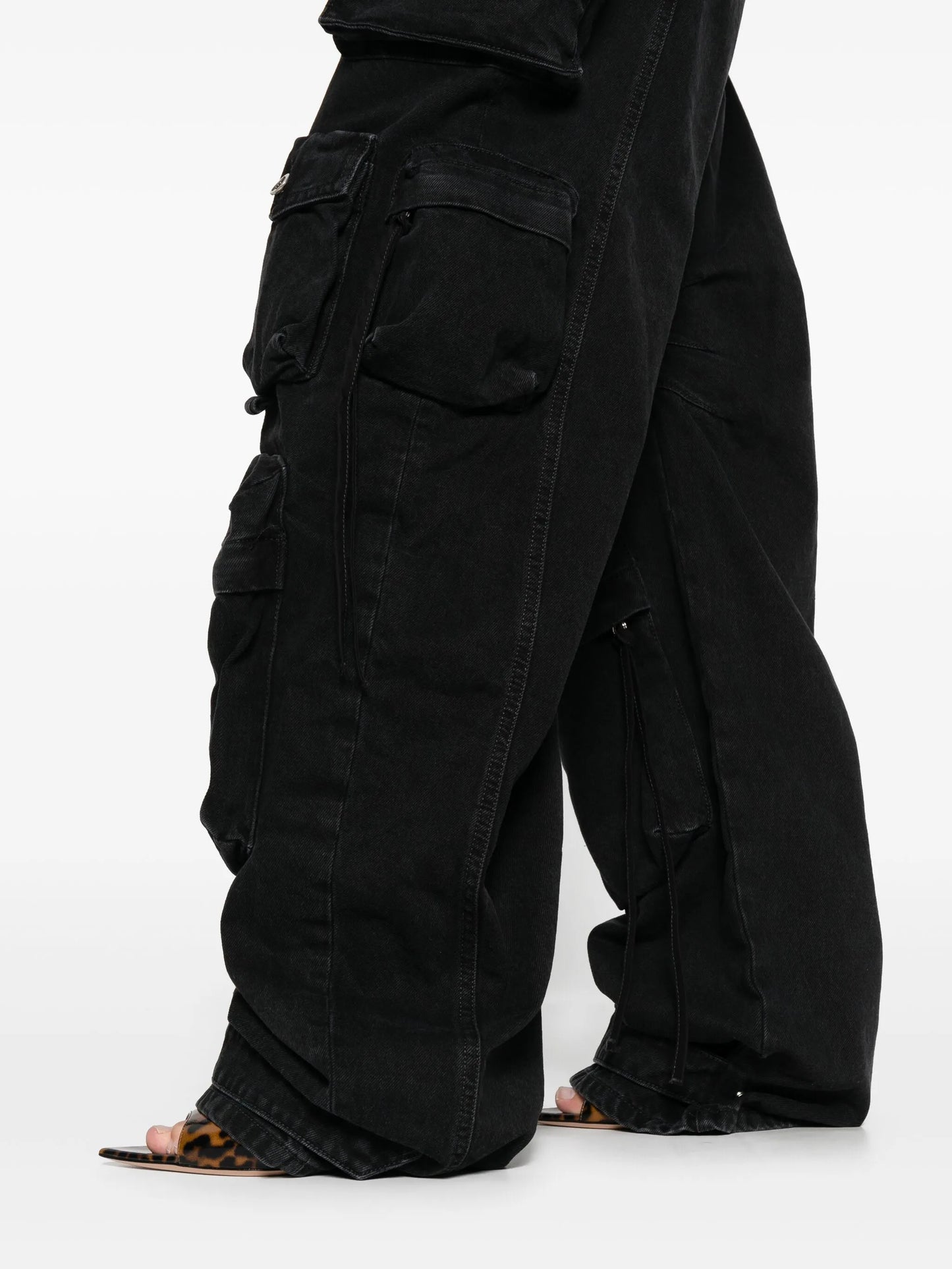 cargo-pockets jeans