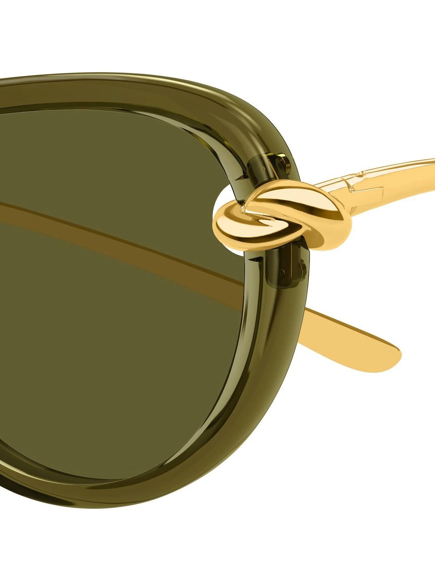 pilot-frame sunglasses