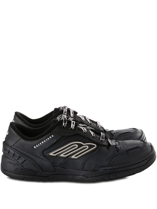 Hamptons Worn-Out trainers
