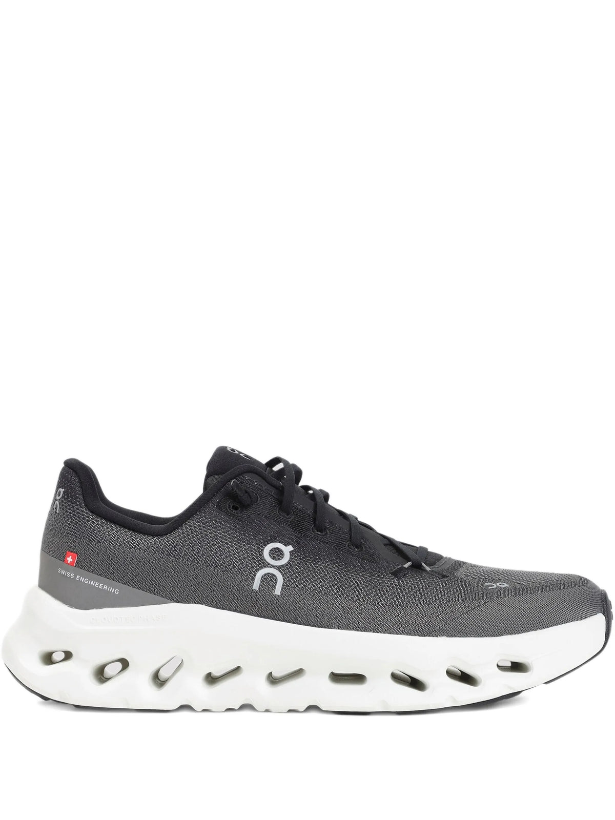 Cloudtilt logo sneakers
