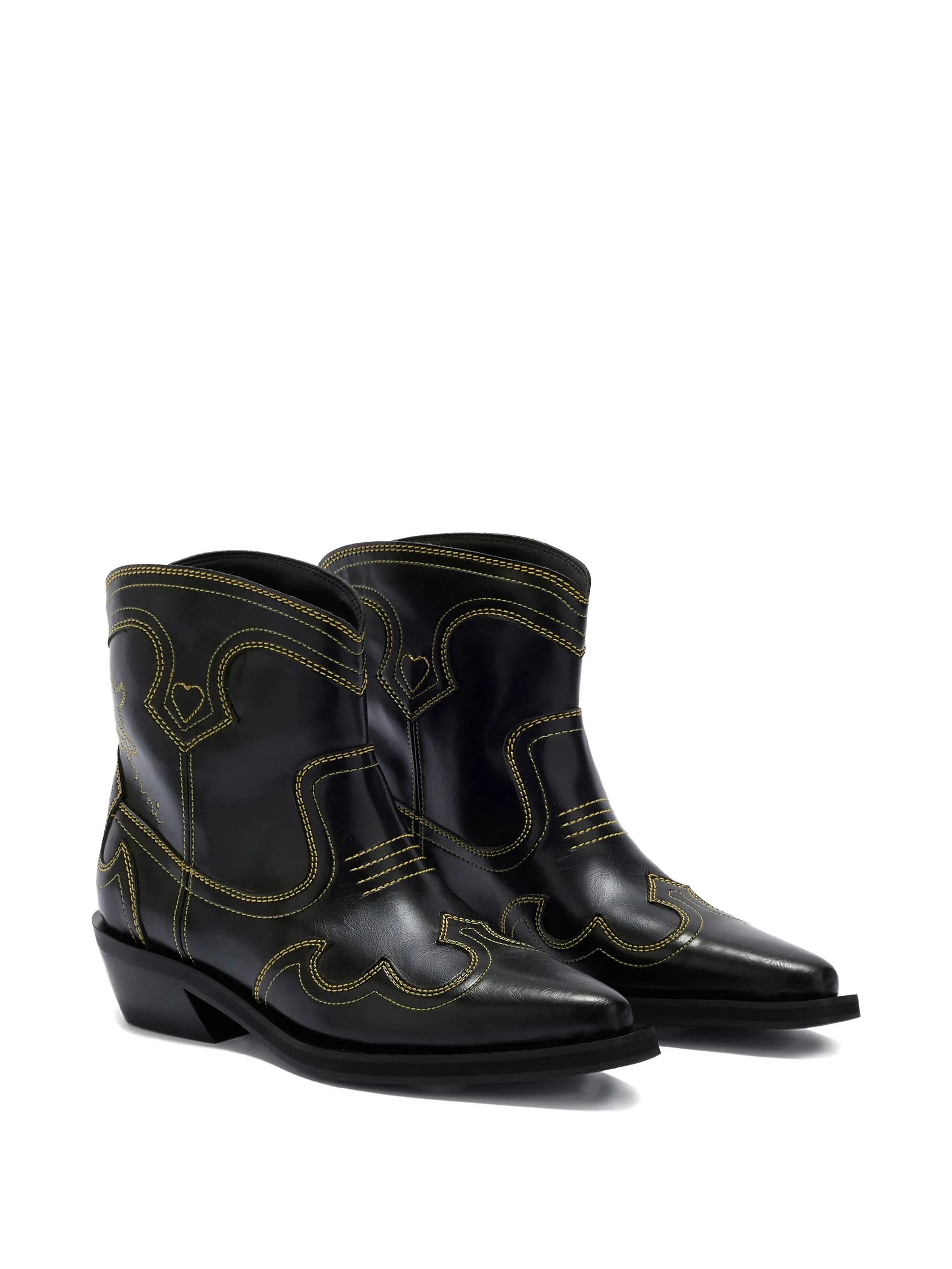 stitching pointed boots