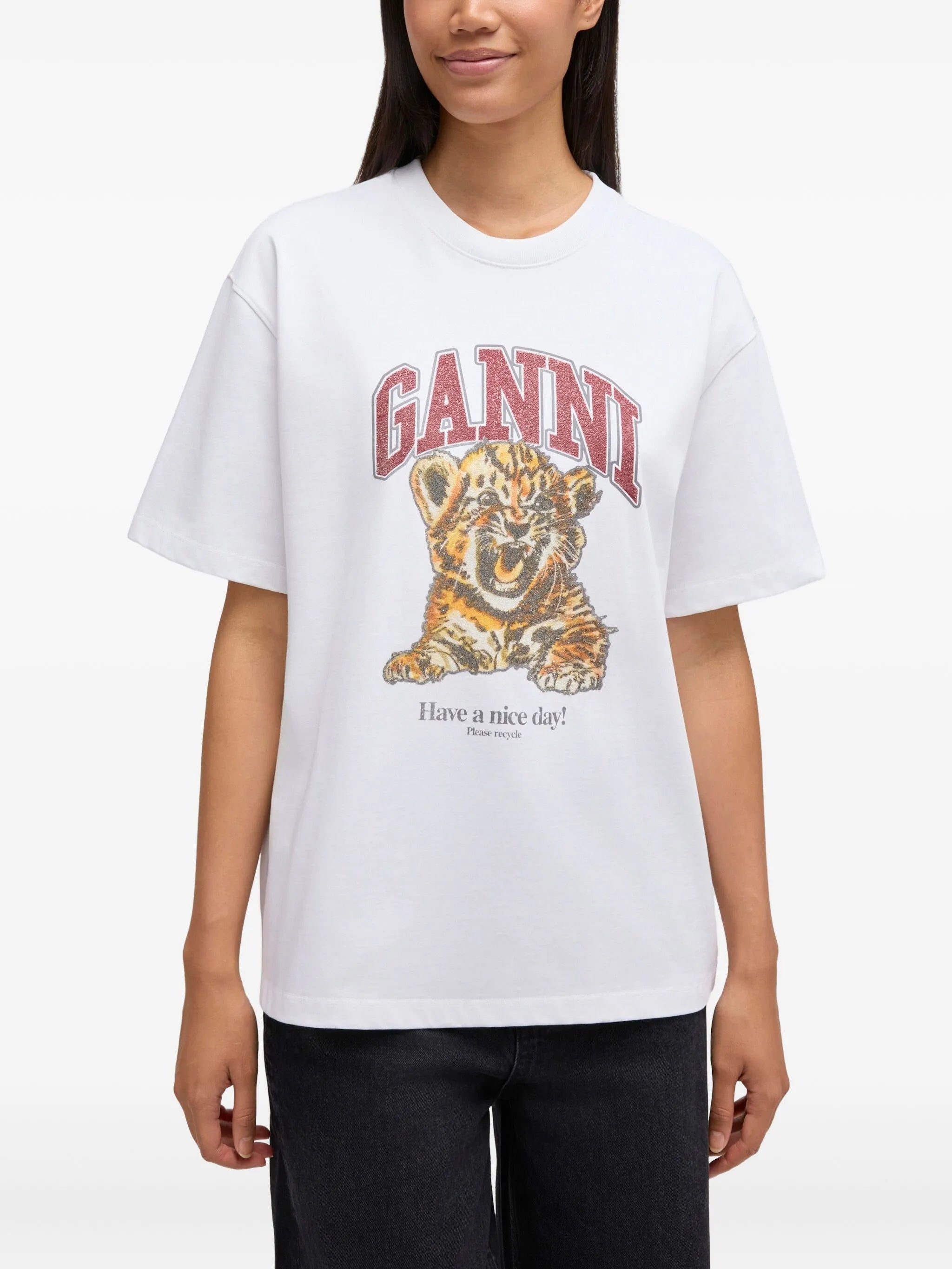 white T-shirt