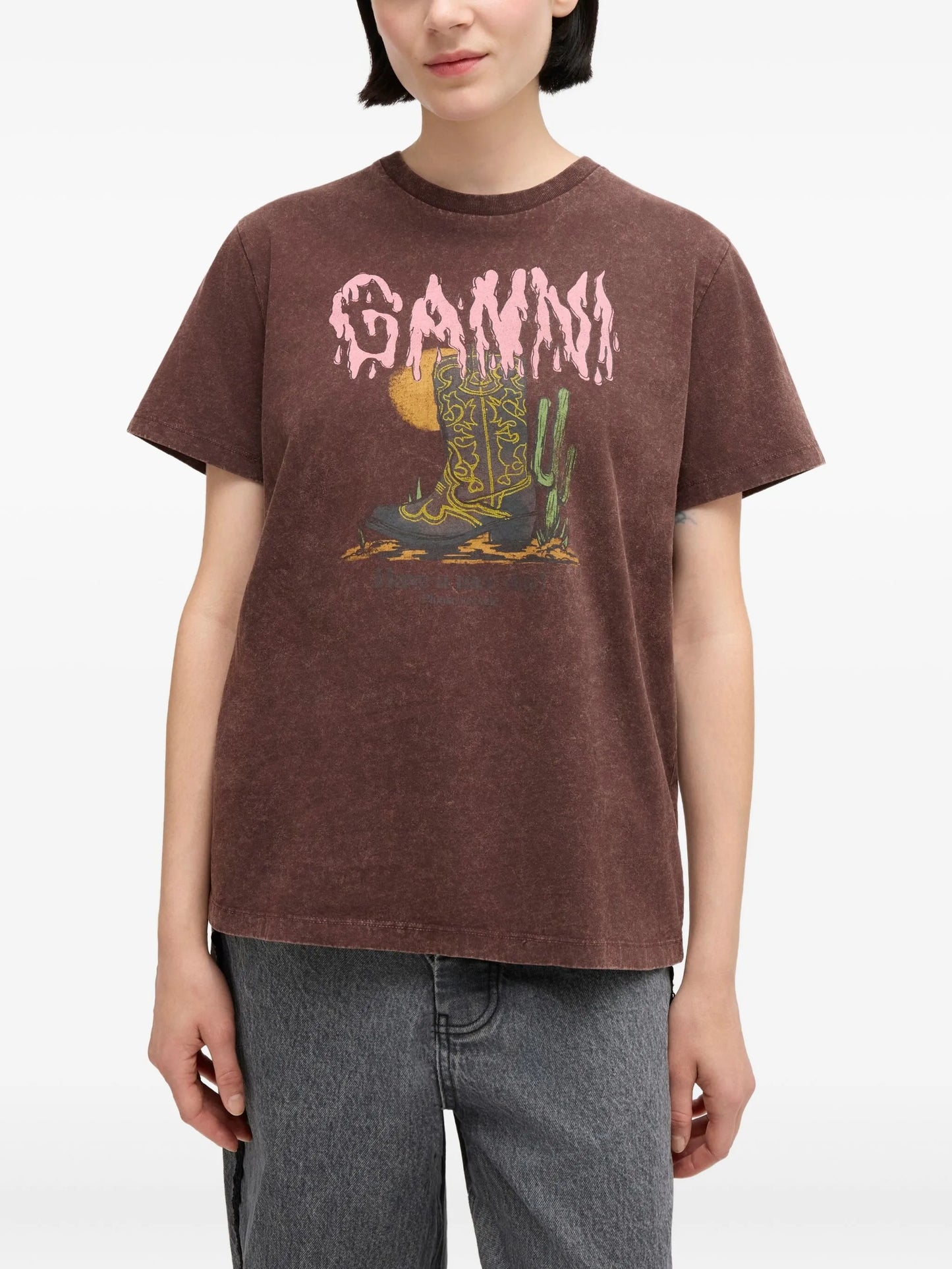 graphic-print T-shirt