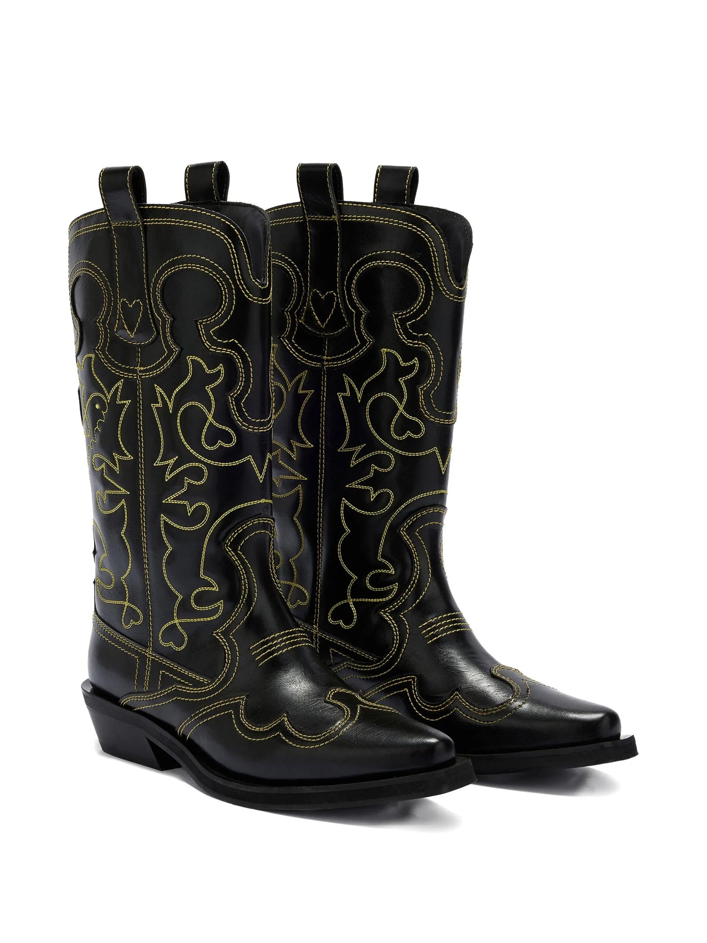 stitching pointed boots