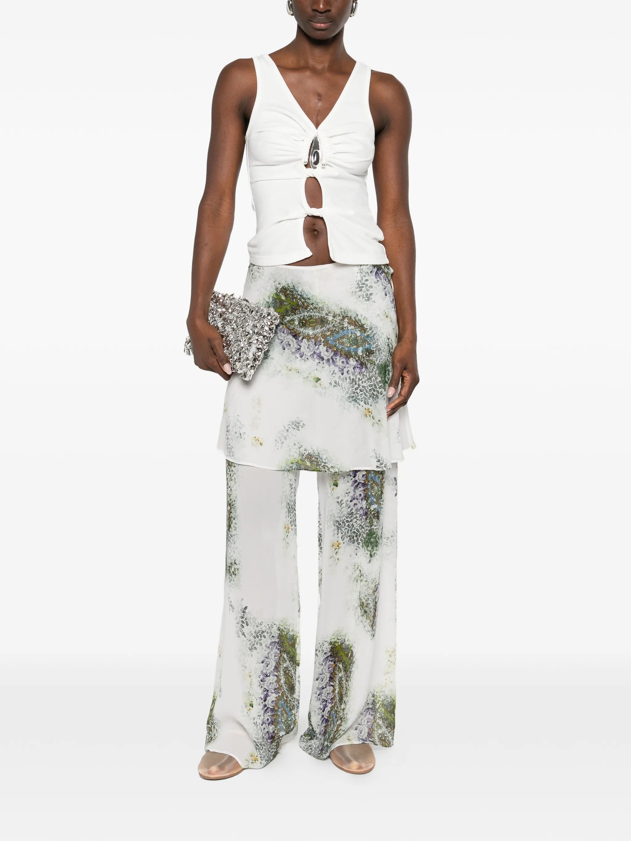 absence-print trousers