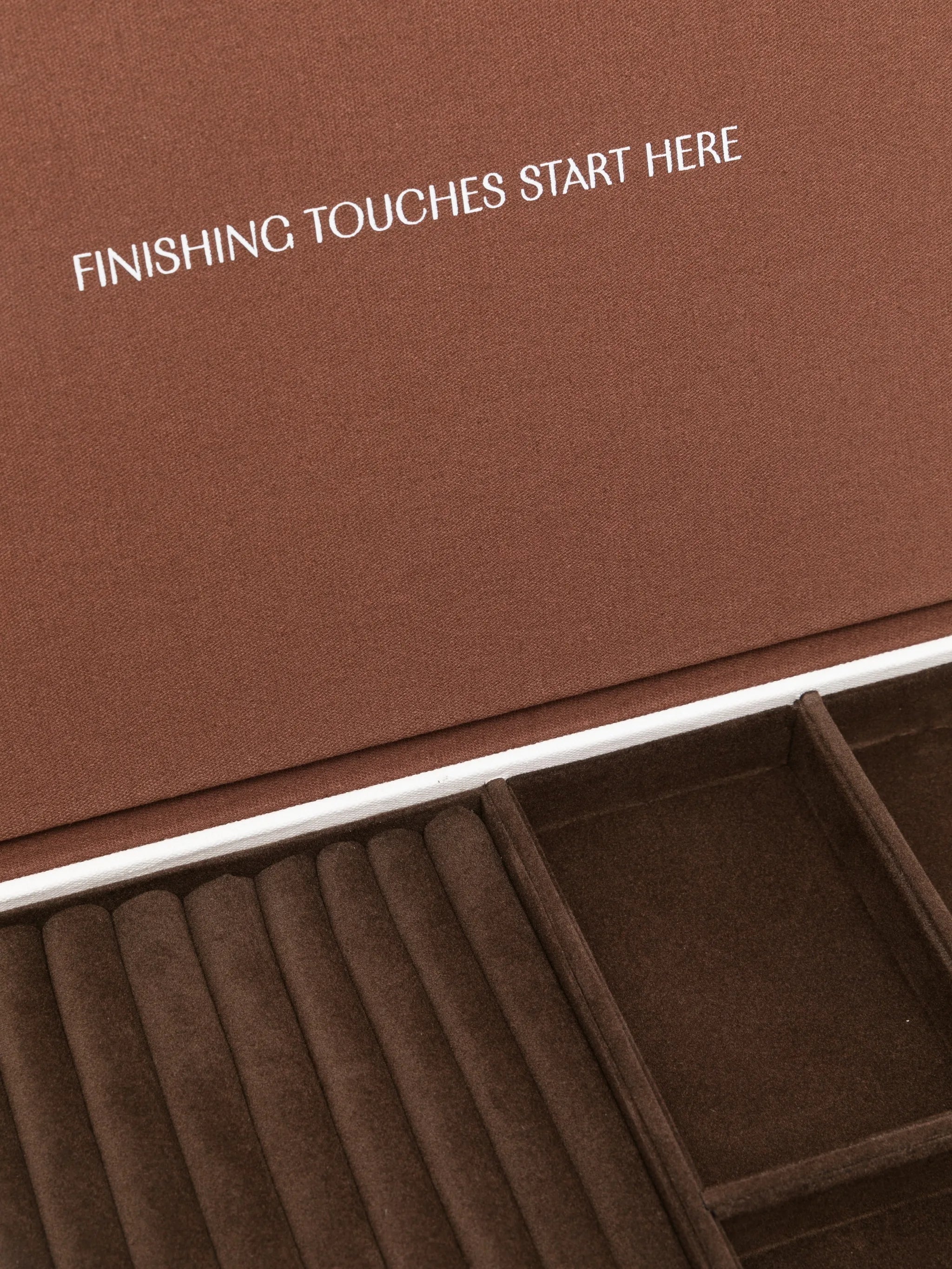 multiple-compartments jewellery box