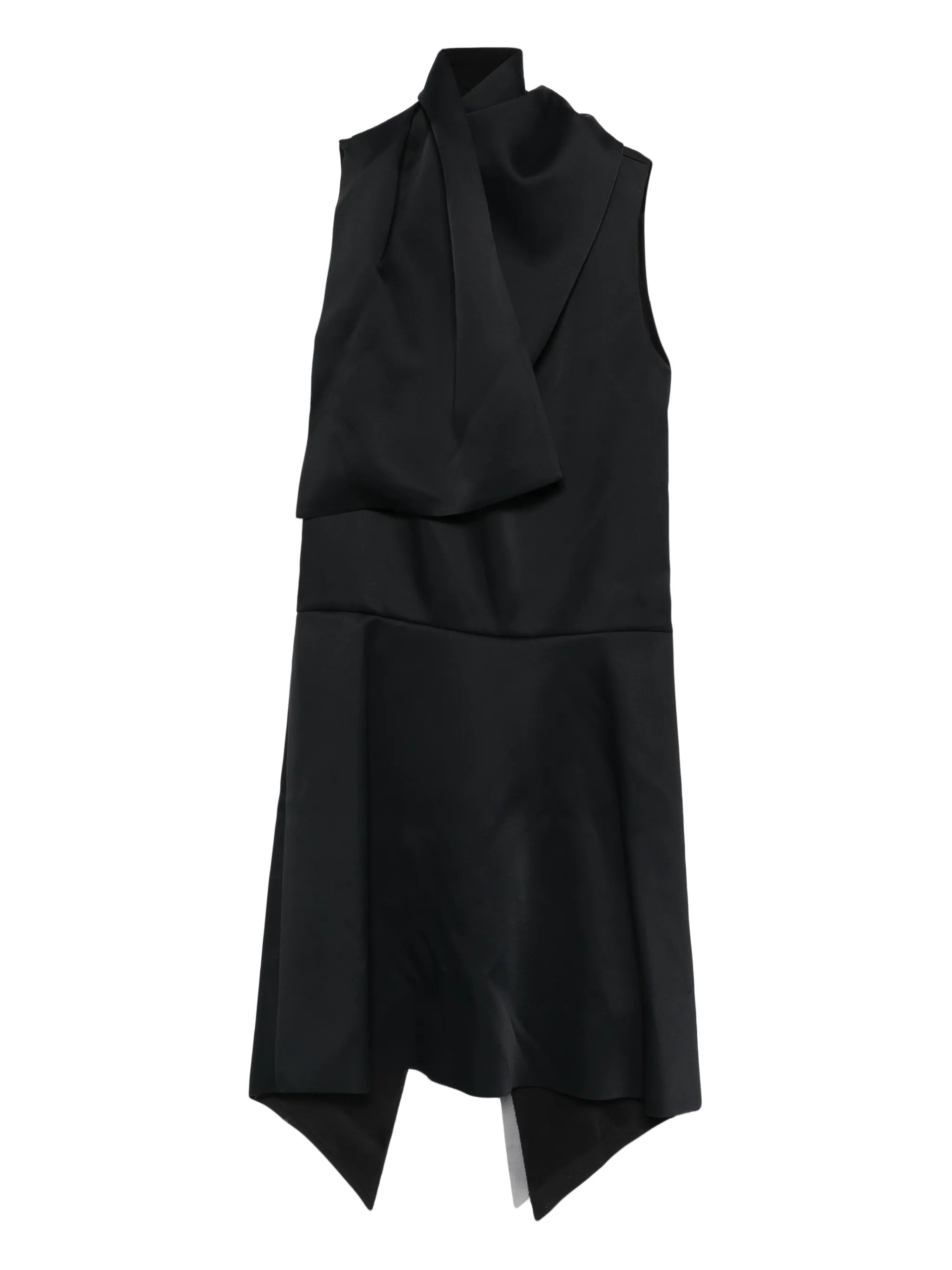 Loell dress in black