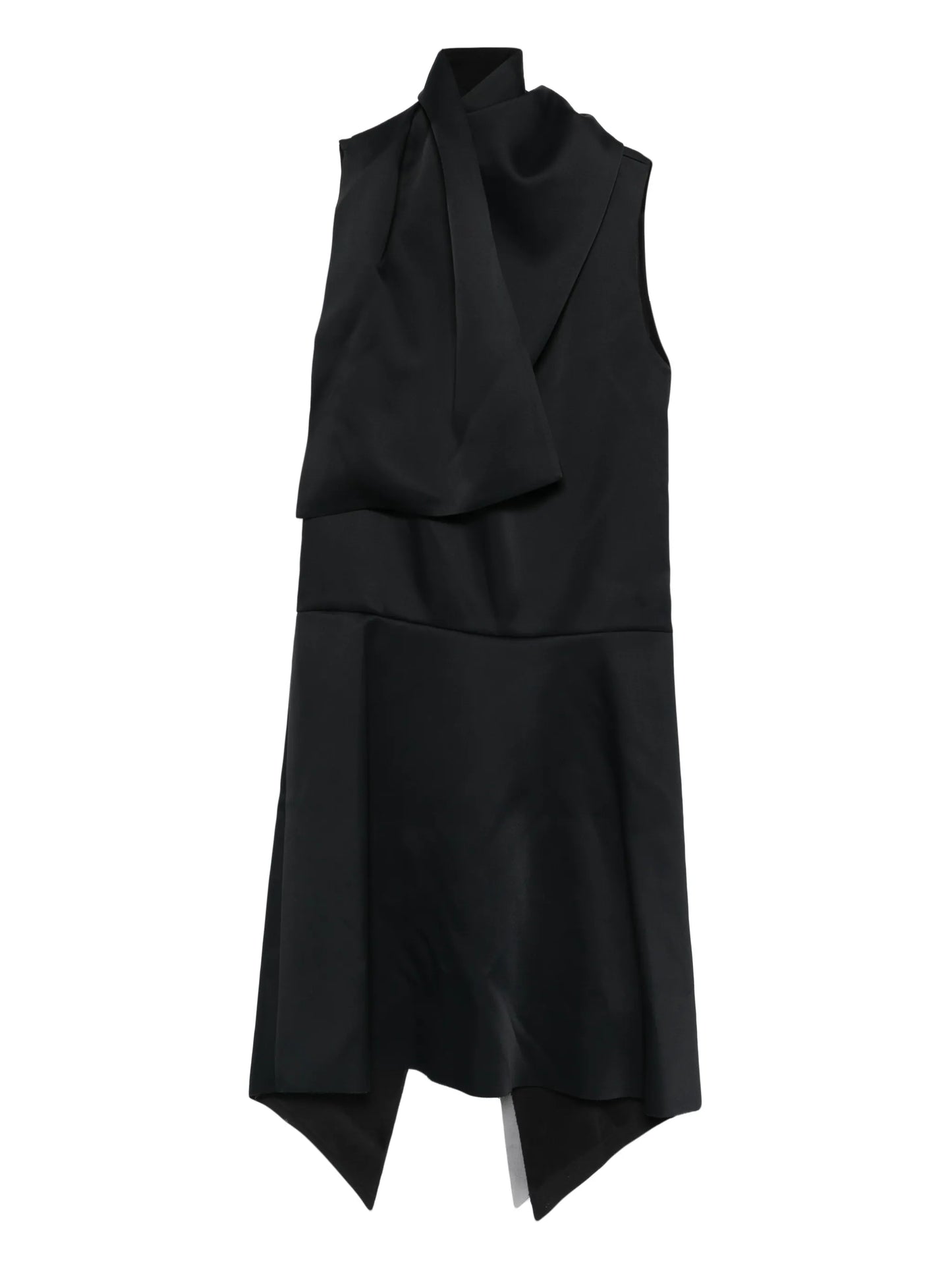 Loell dress in black