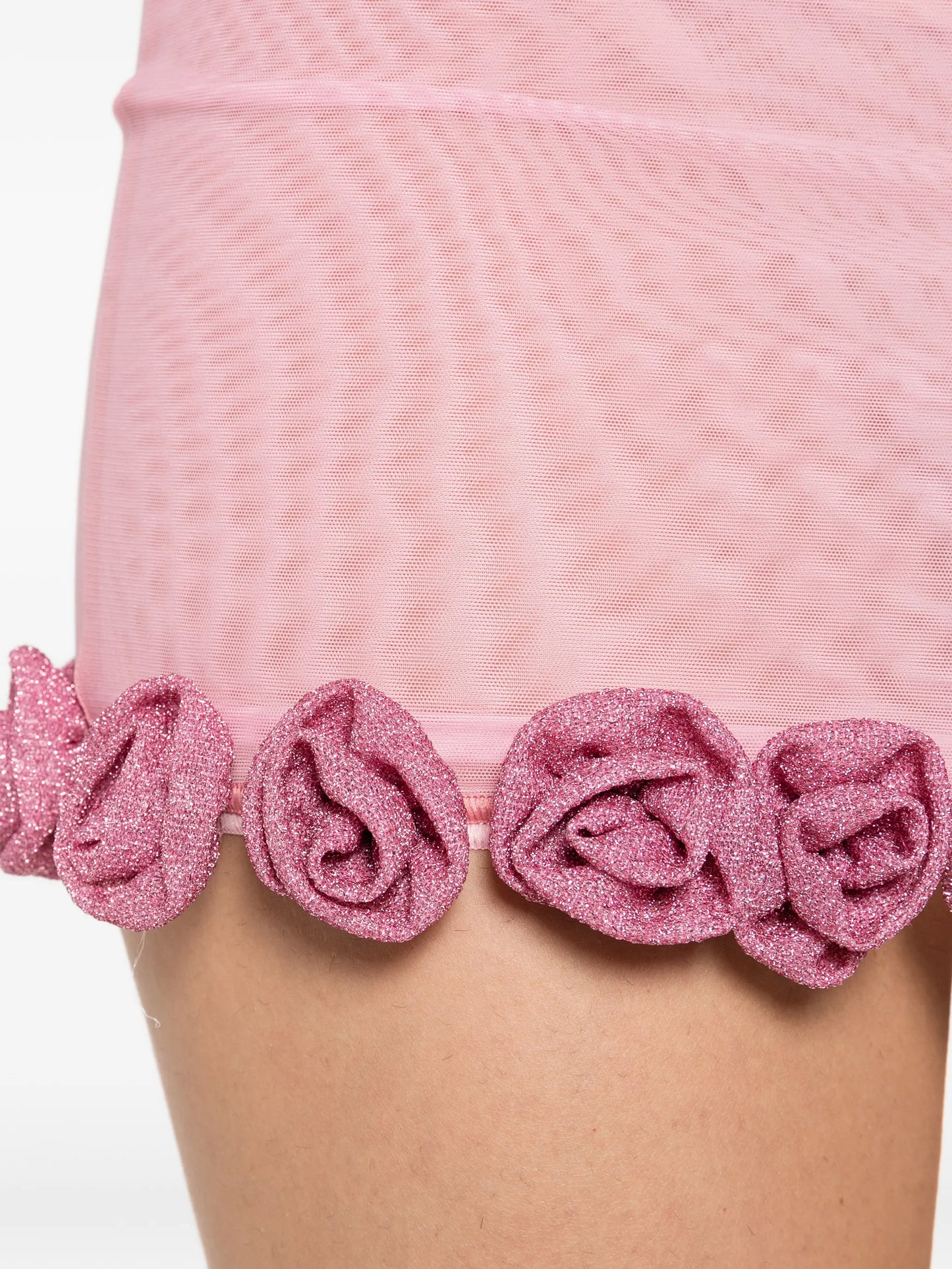 rose trim short skirt