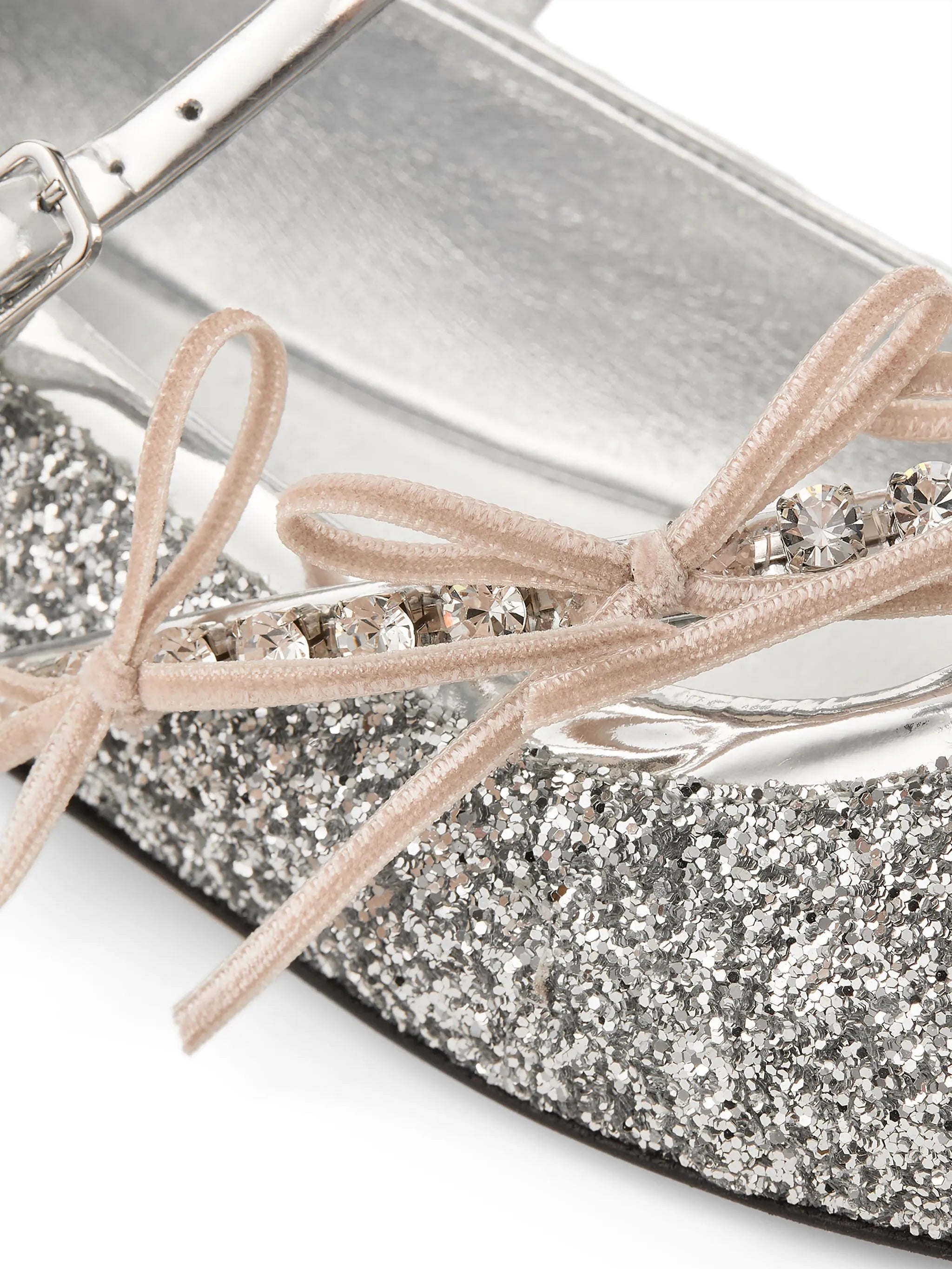 square-toe ballerina shoes