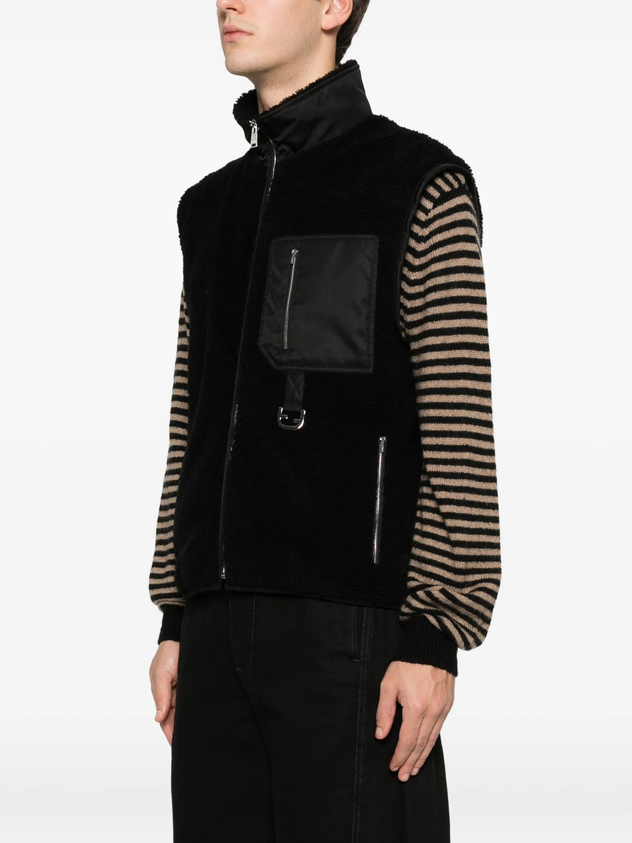 zip-up chest-pocket gilet