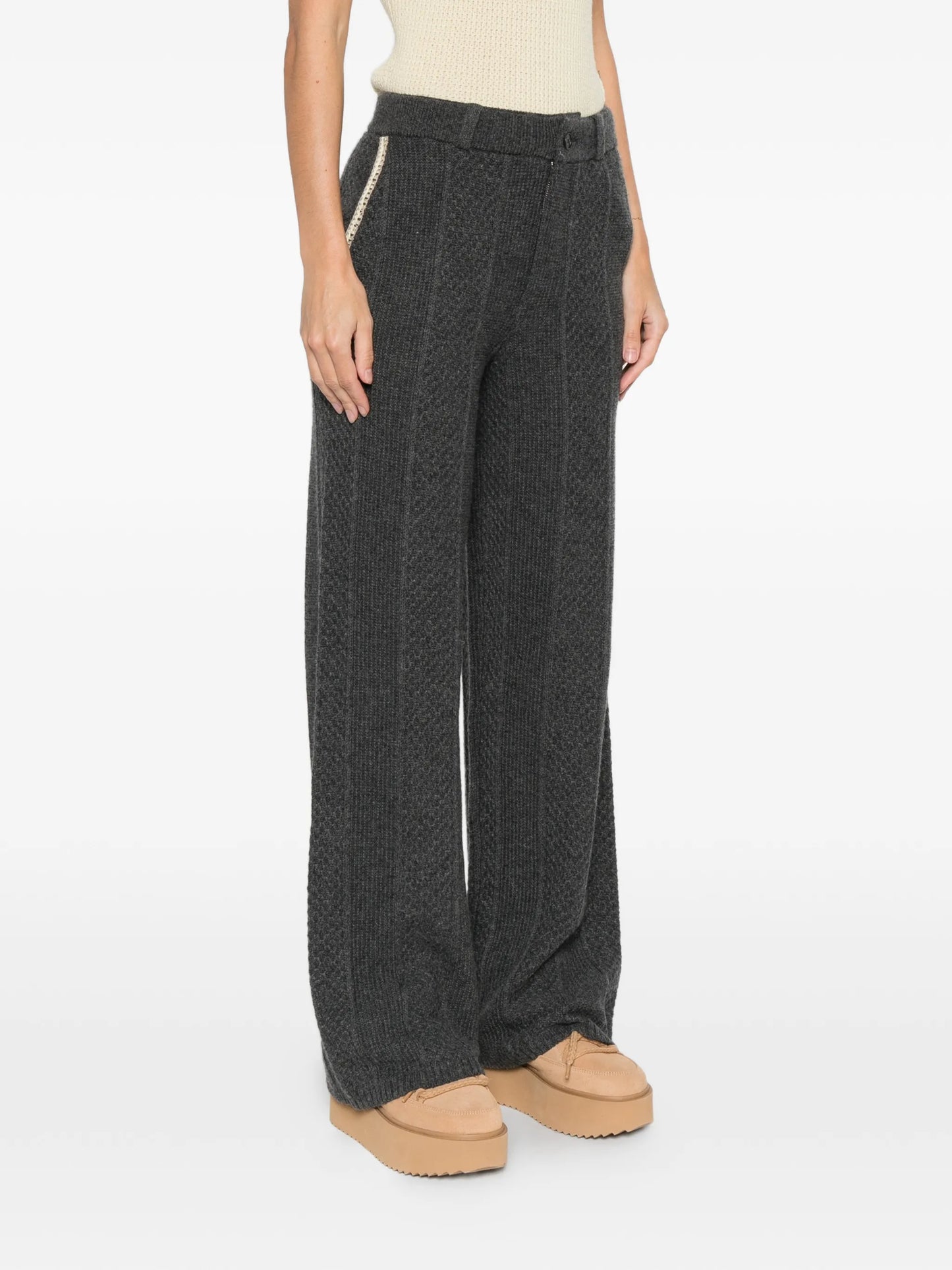 knitted trousers