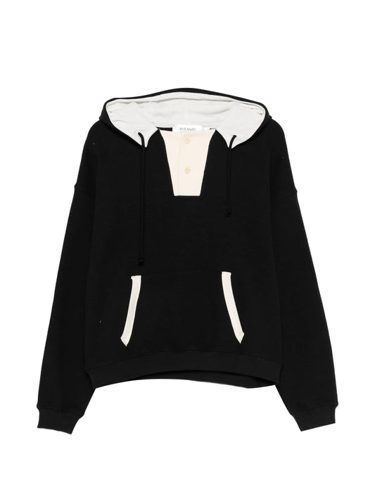 button-fastening hoodie