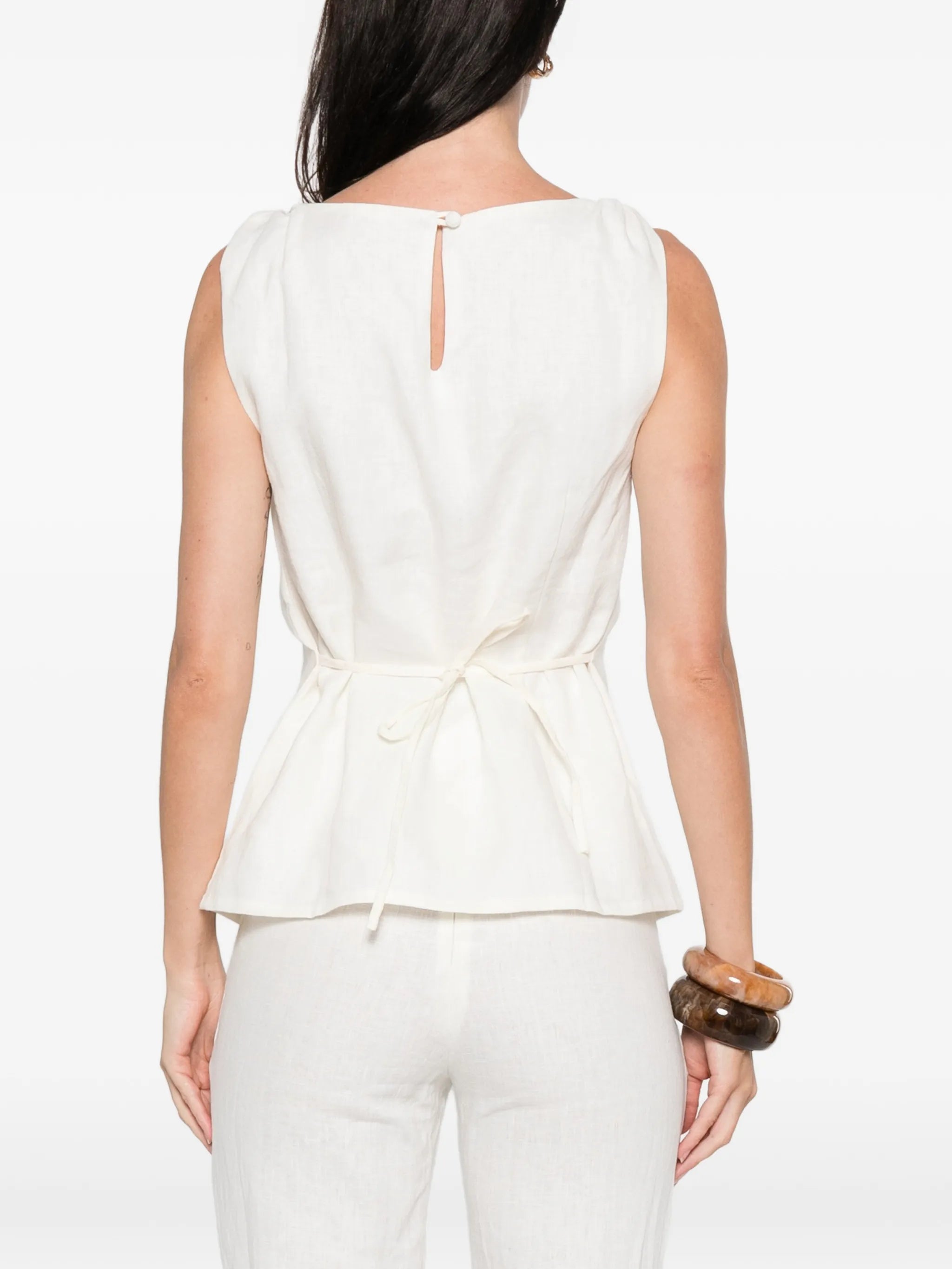 Flor knot-detail top