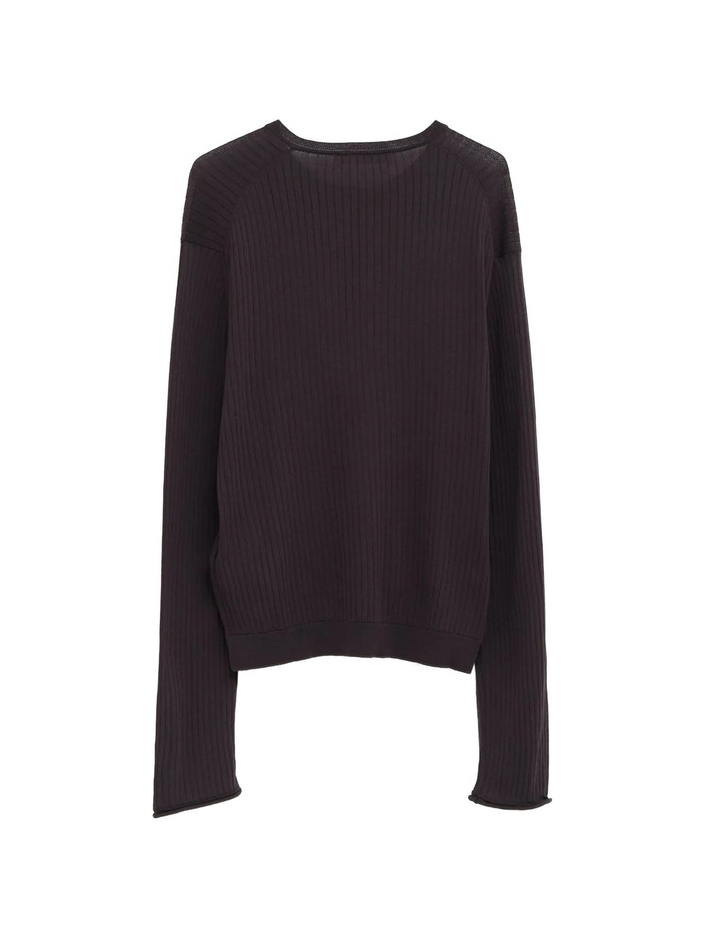 button-fastening sweater
