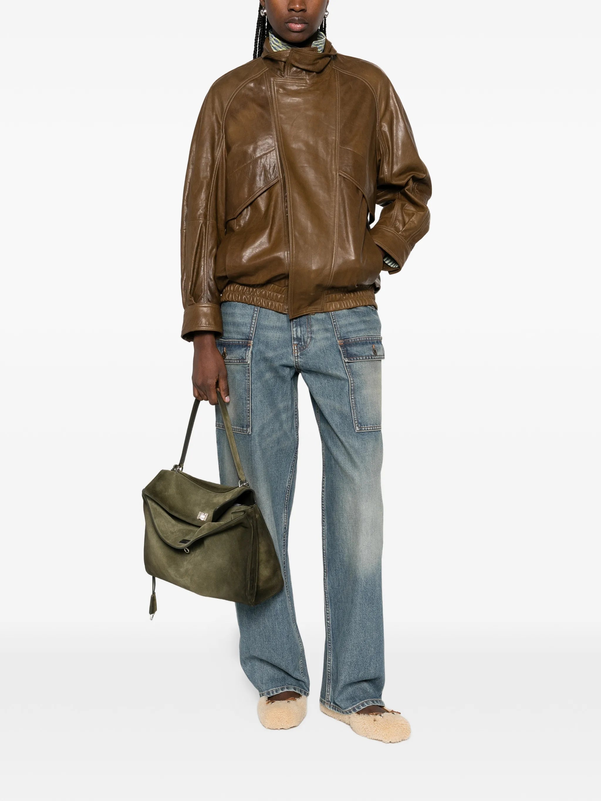 multi-pocket jeans