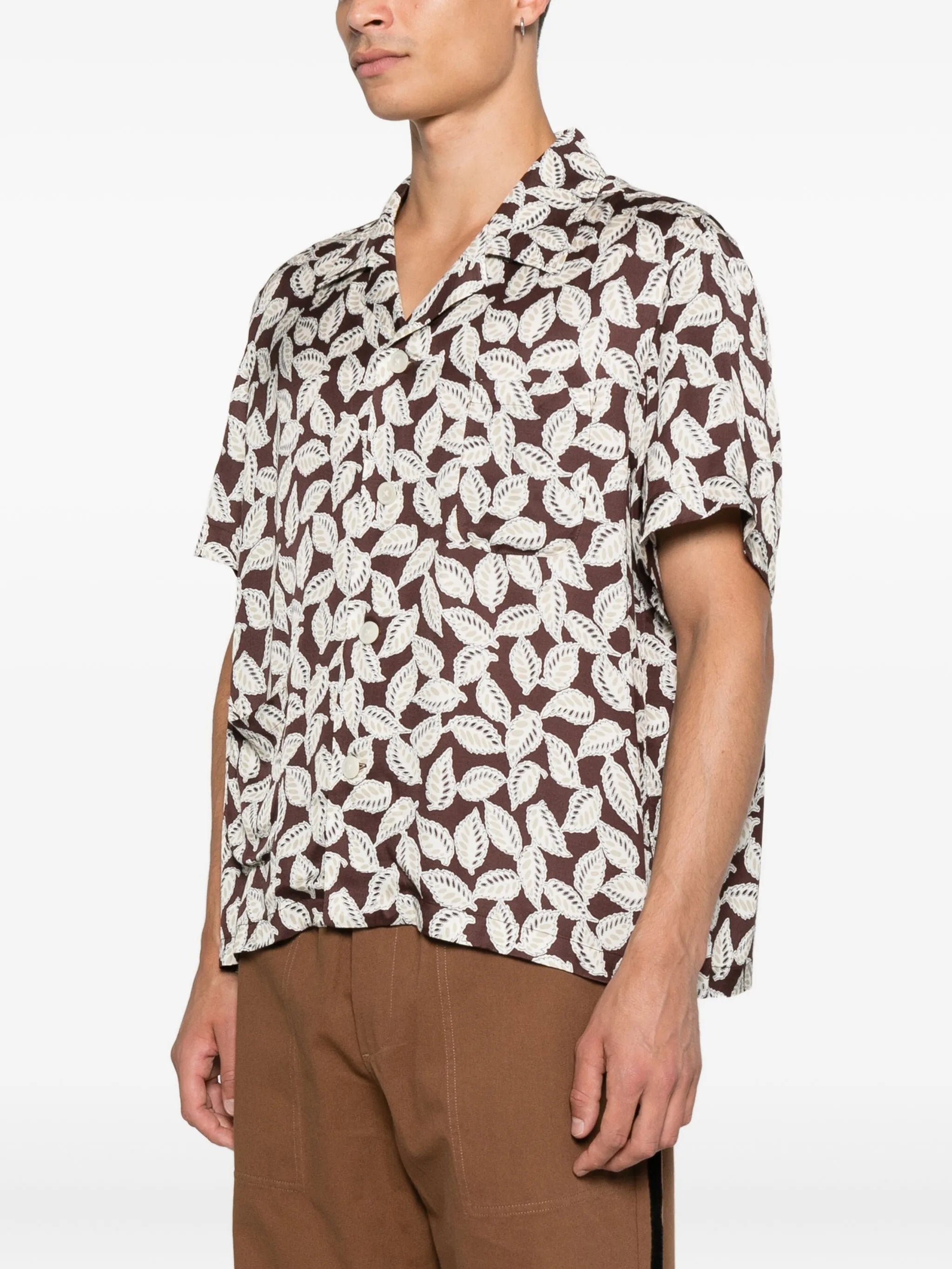 leaf-print shirt