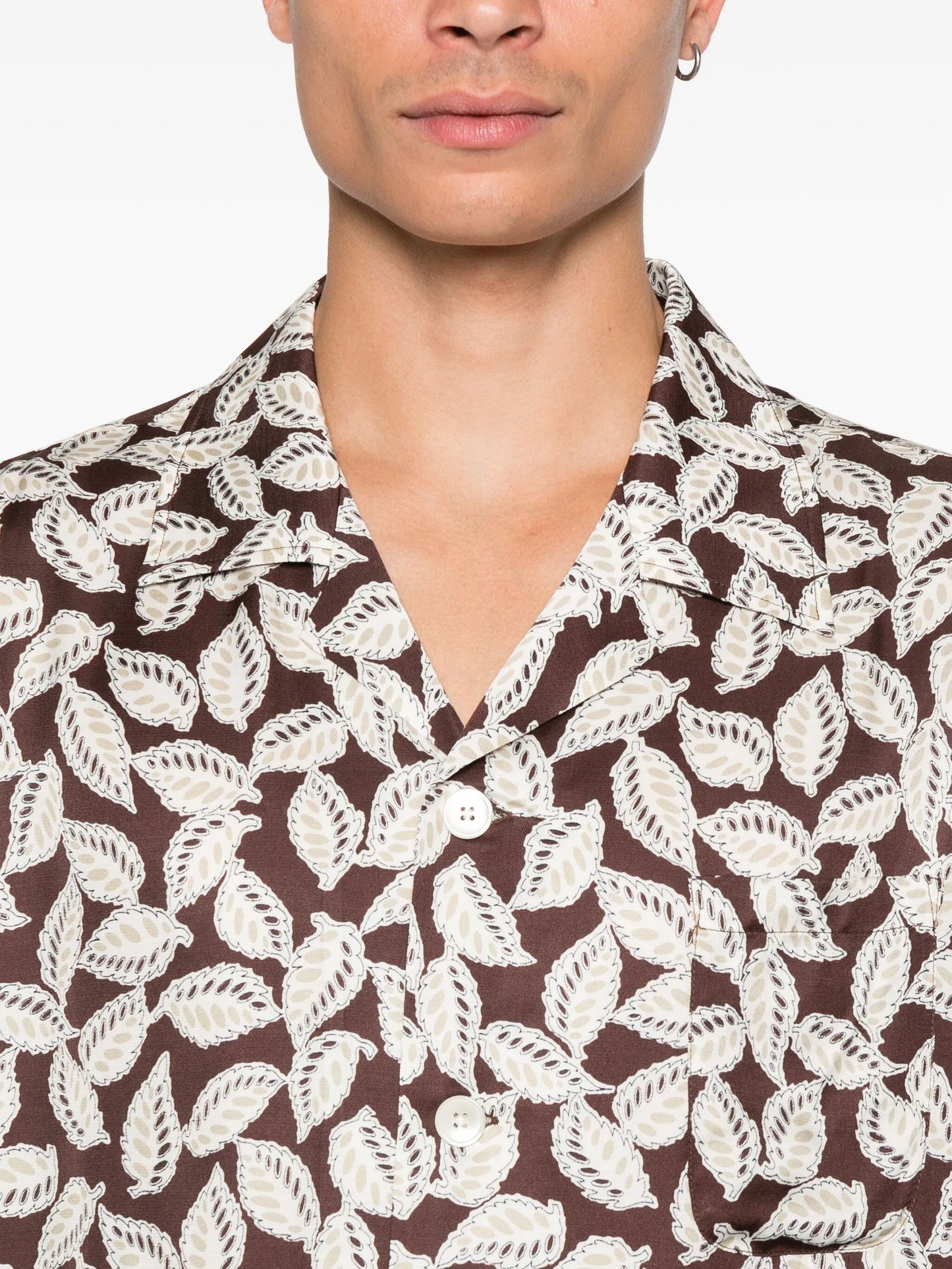 leaf-print shirt