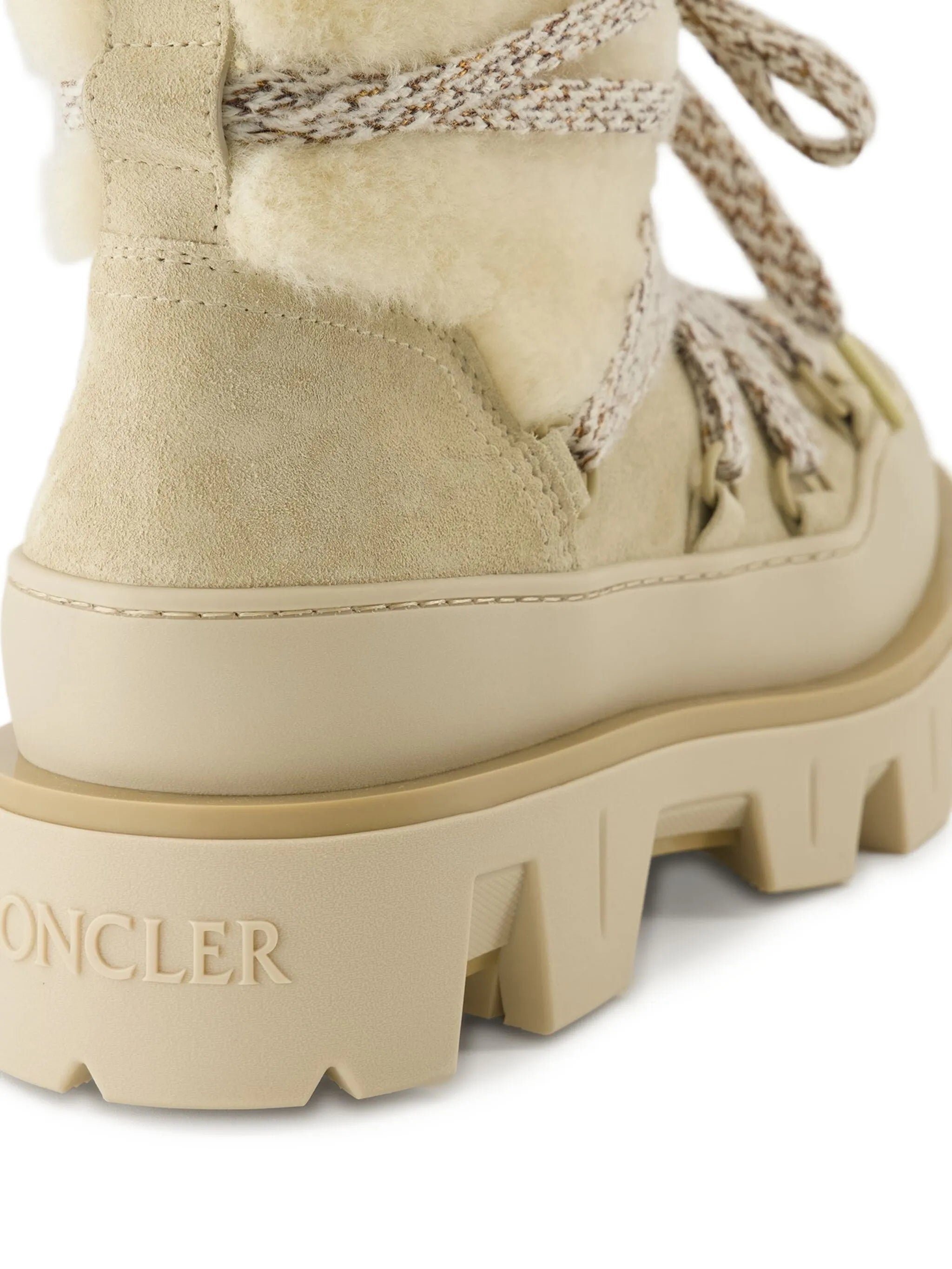 Peak Après shearling lace-up ankle boots