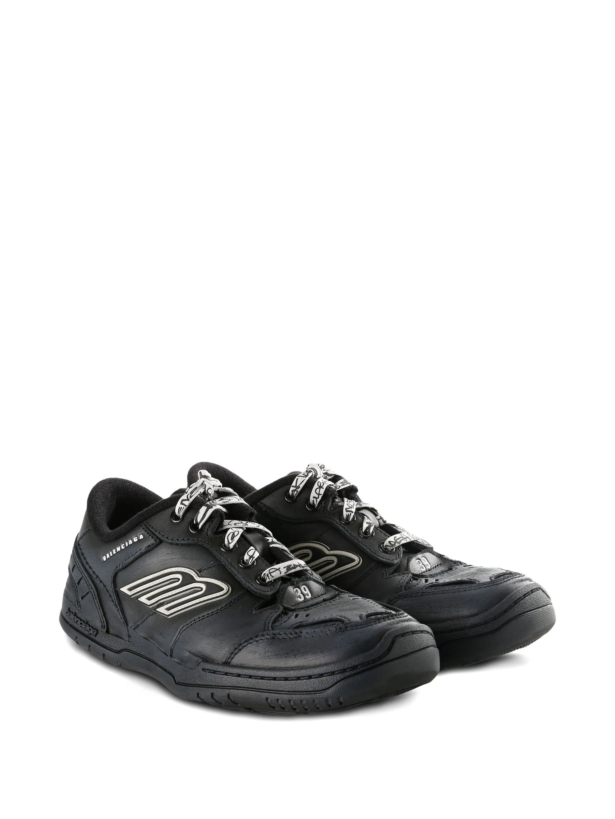 Hamptons Worn-Out sneakers